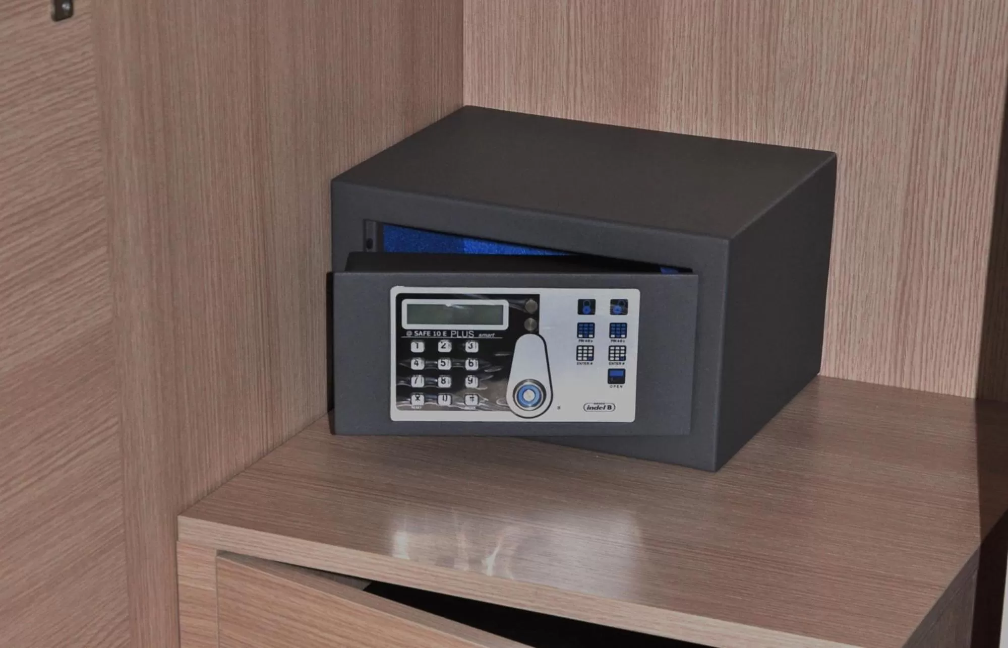 Decorative detail in Hotel 325 Tor Vergata