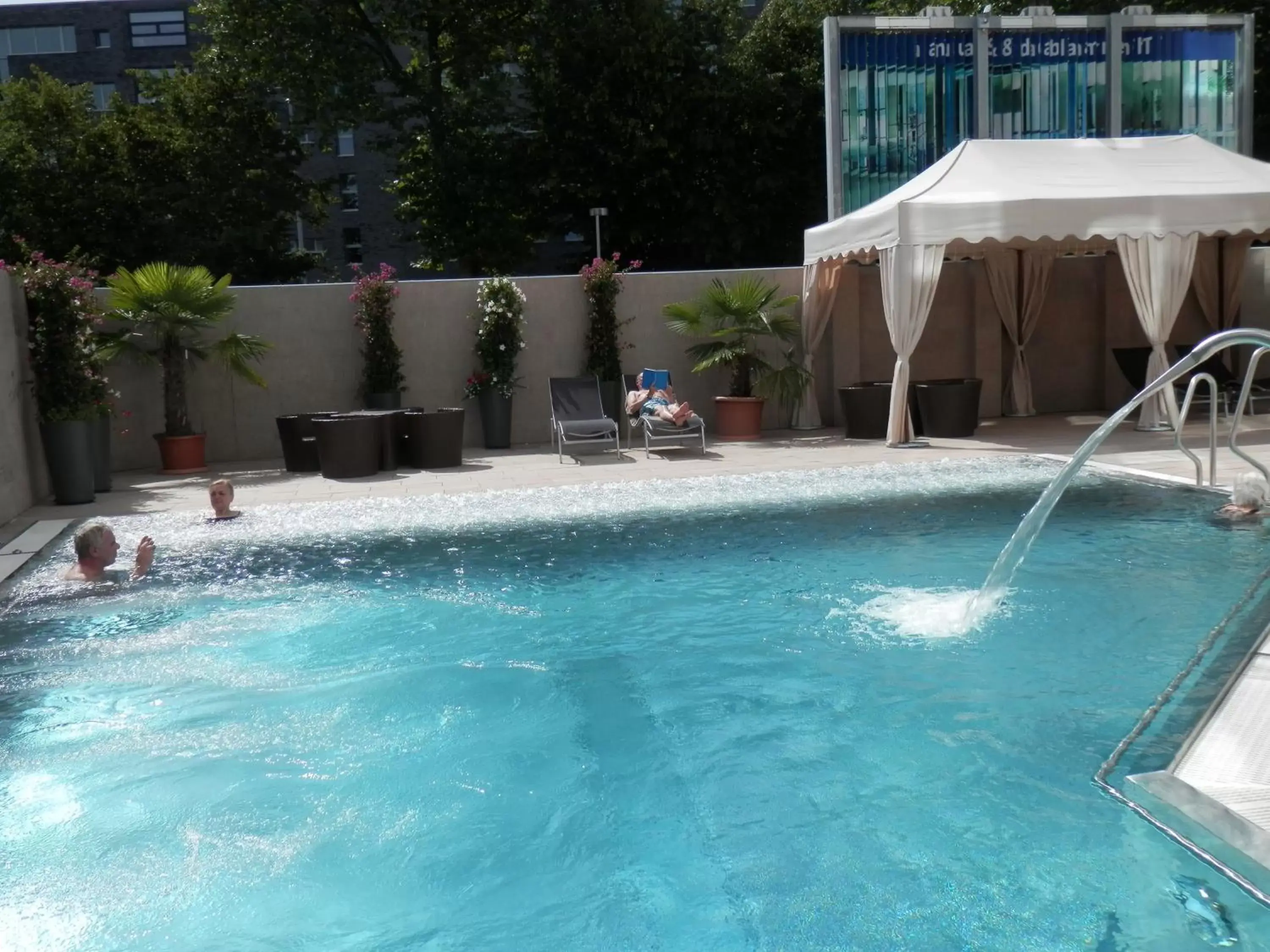 Pool view, Swimming Pool in Wellness Hotel Aquafit Sursee