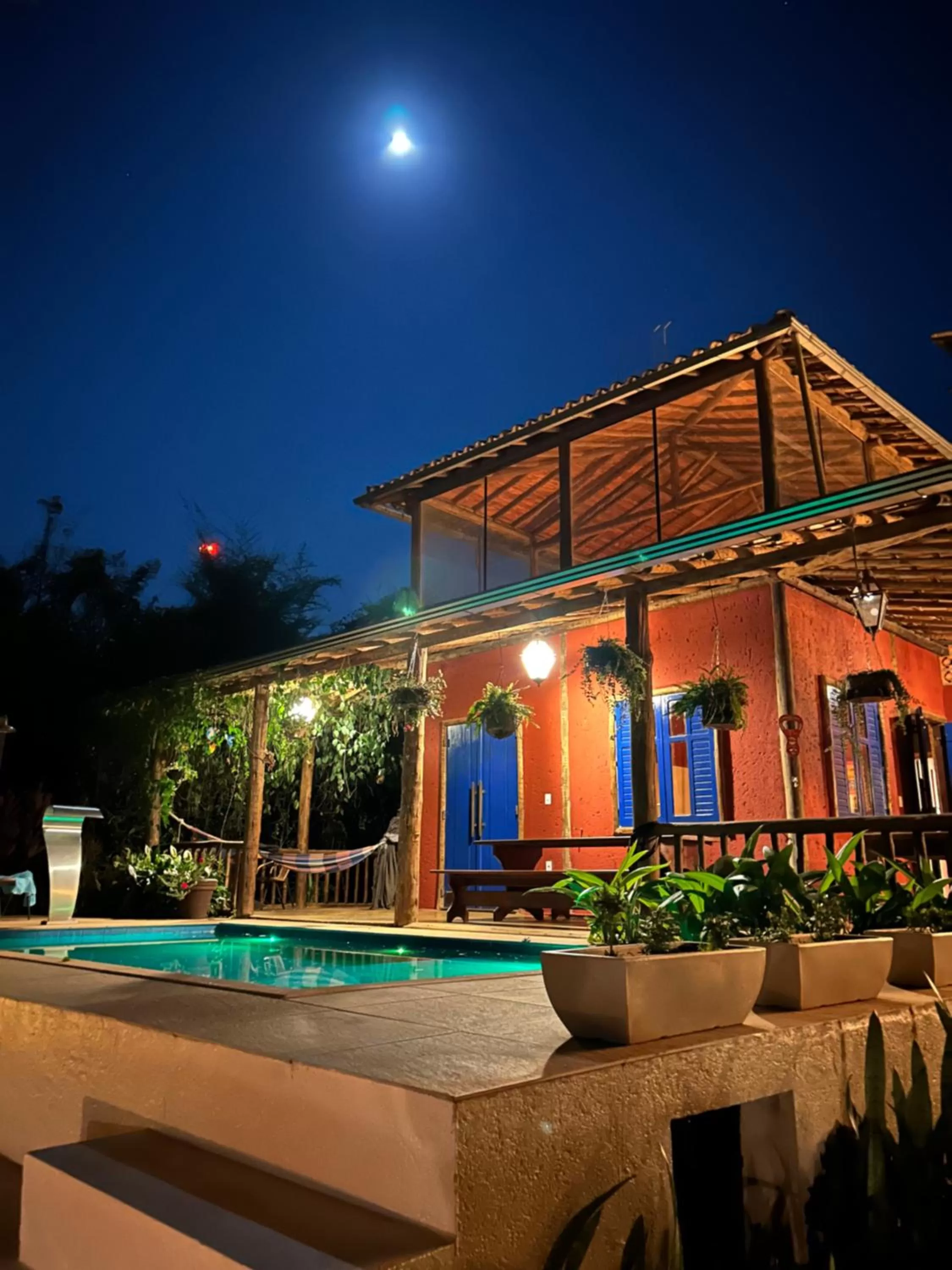 A Mi Manera Pousada , cerveja própria e Bistrô !