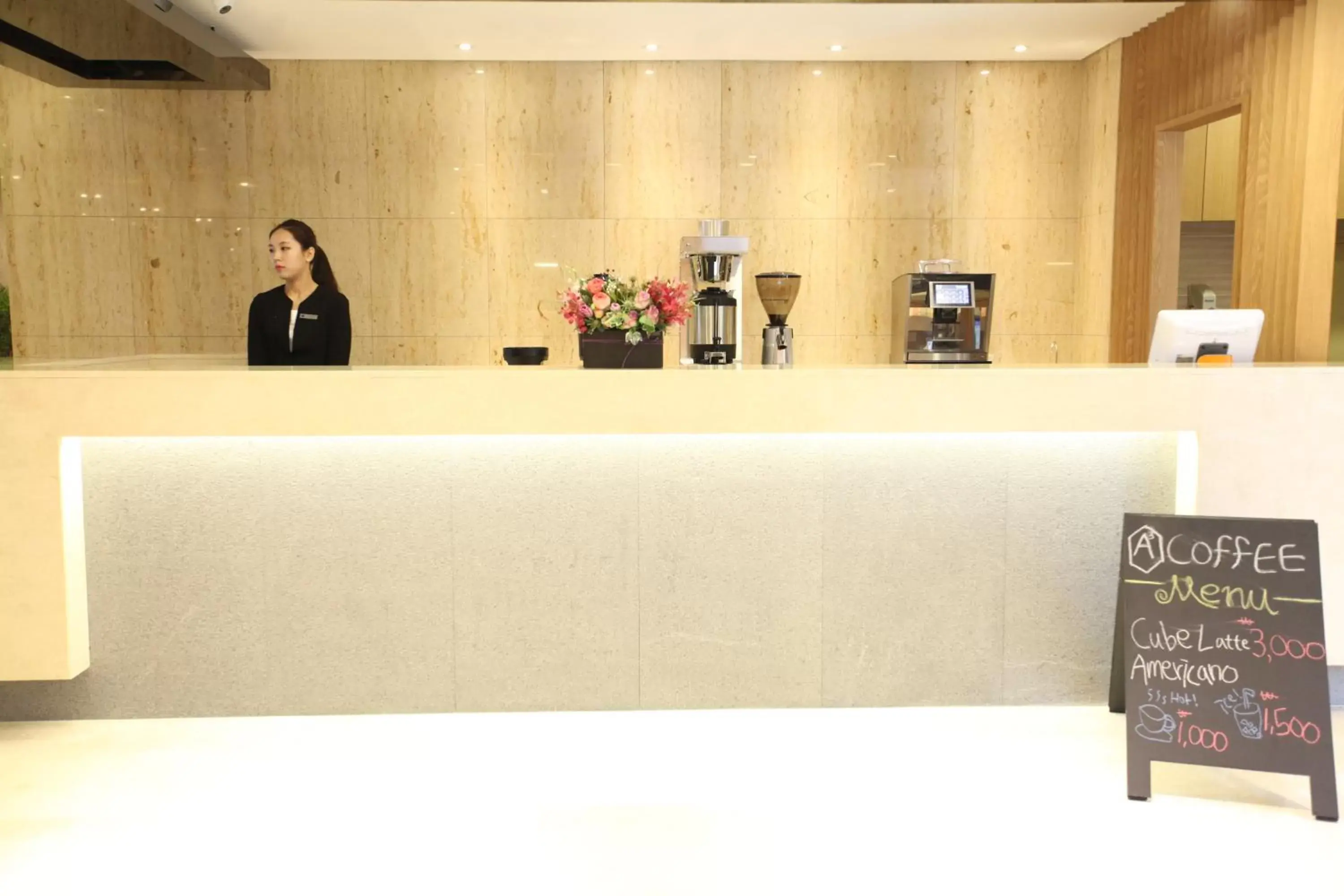 Lobby or reception in Acube Hotel Dongdaemun