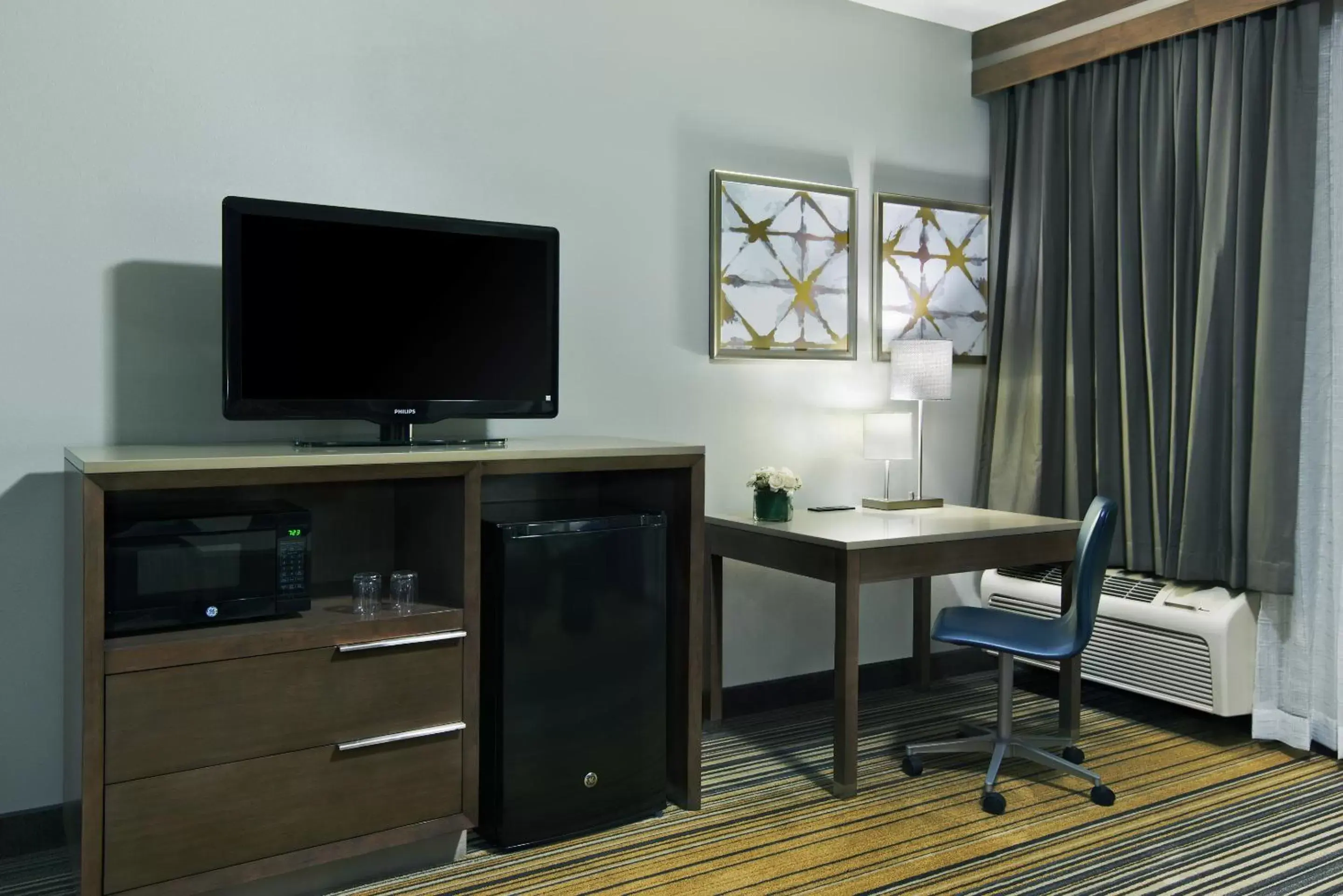 TV and multimedia, TV/Entertainment Center in Oxford Suites Spokane Downtown