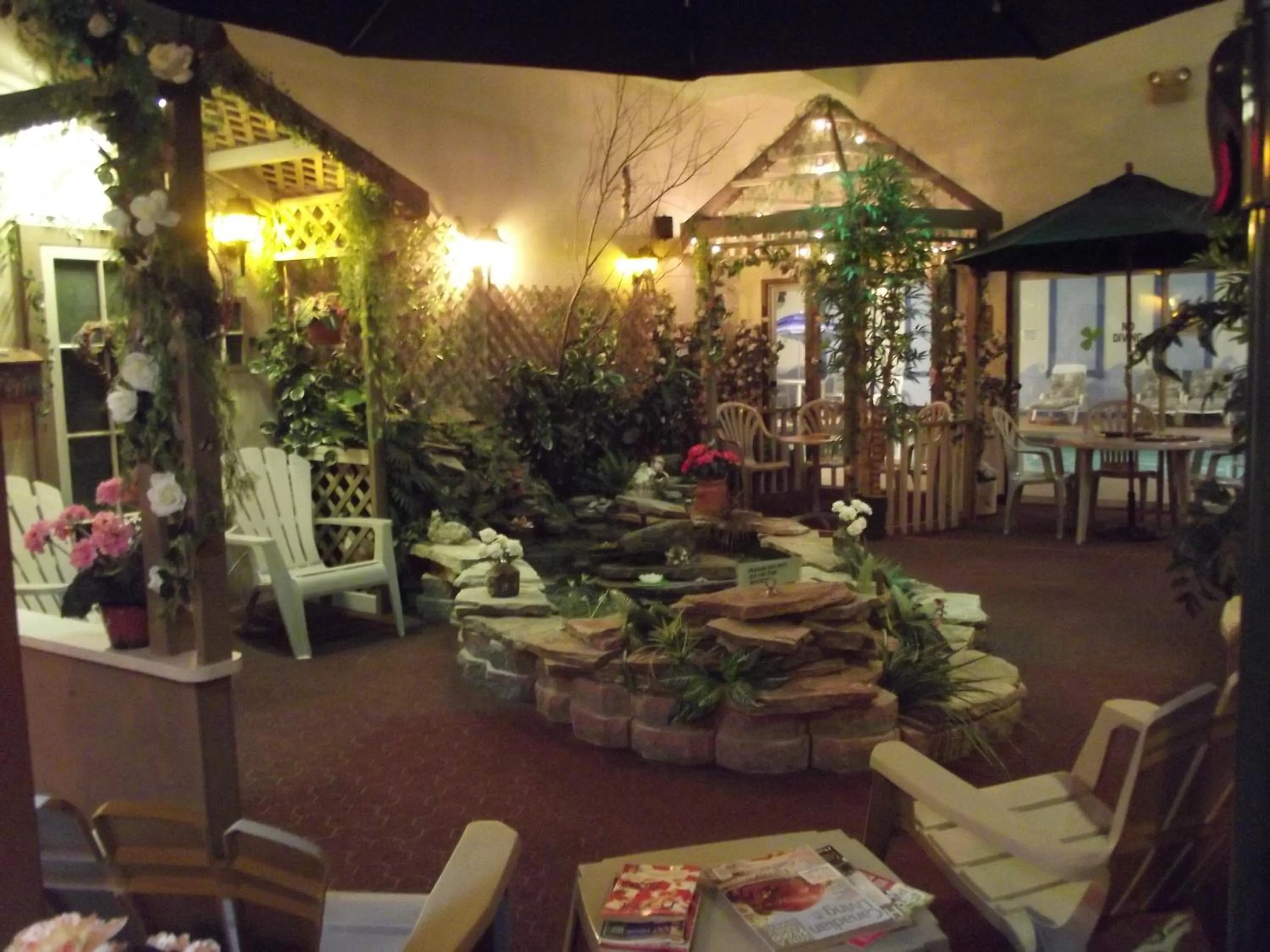 Garden in Colonial Resort-1000Islands