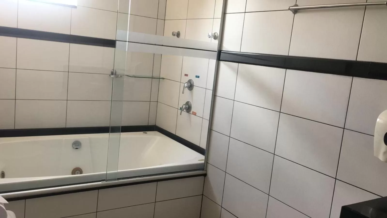 Bathroom in Garden Hotel