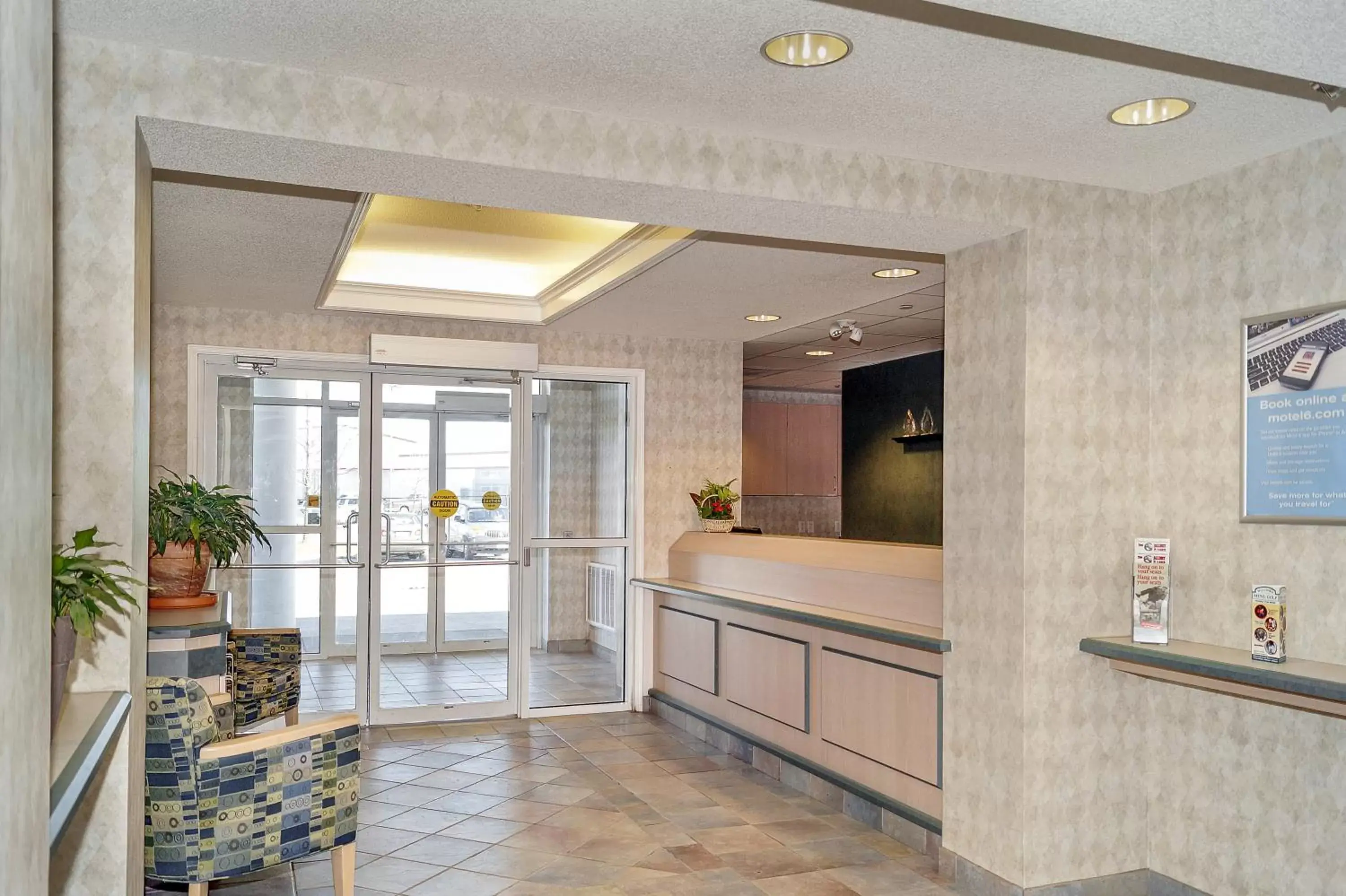 Lobby or reception in Motel 6-Peterborough, ON Lobby or reception in Motel 6-Peterborough, ON