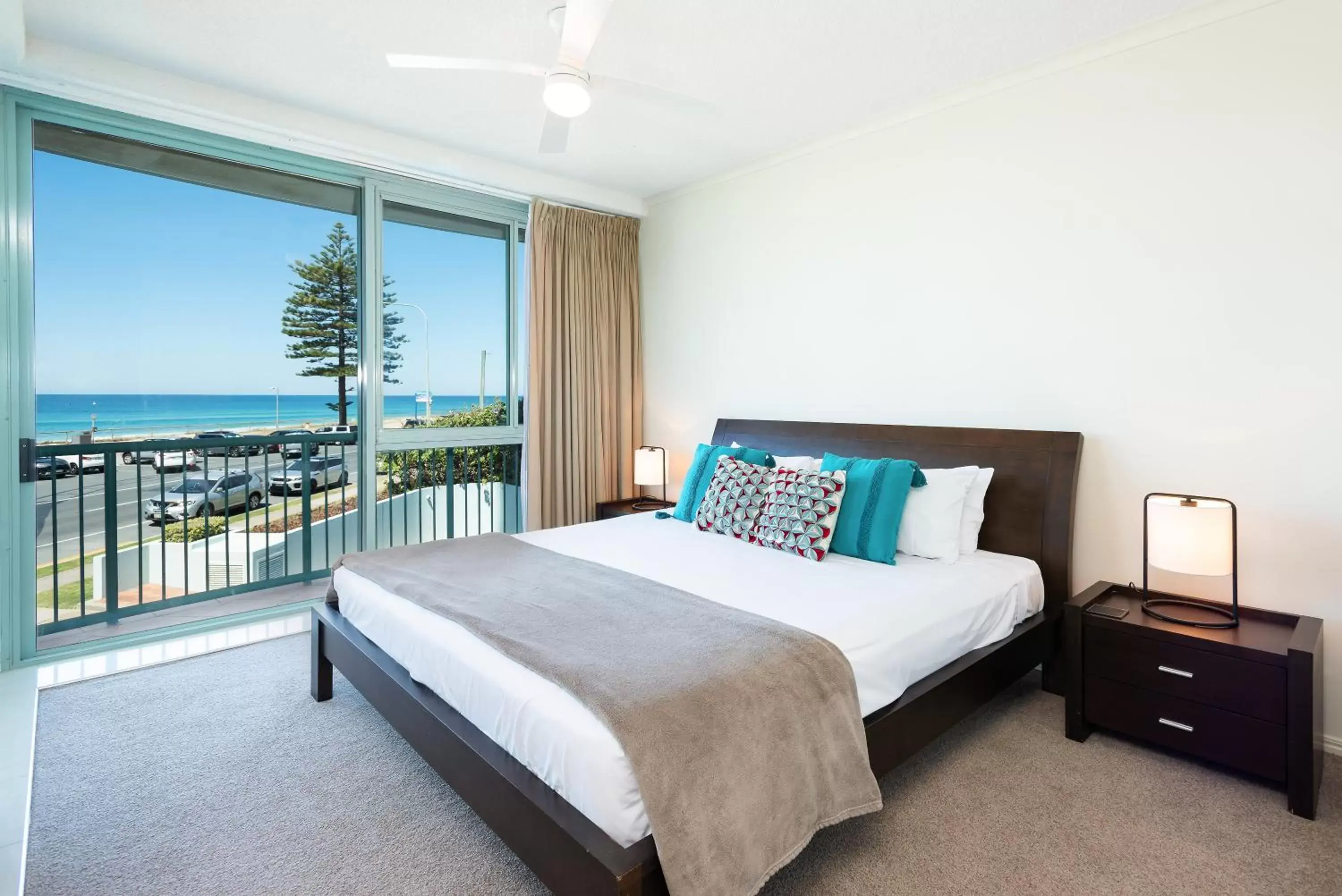 Photo of the whole room, Bed in The Waterford on Main Beach