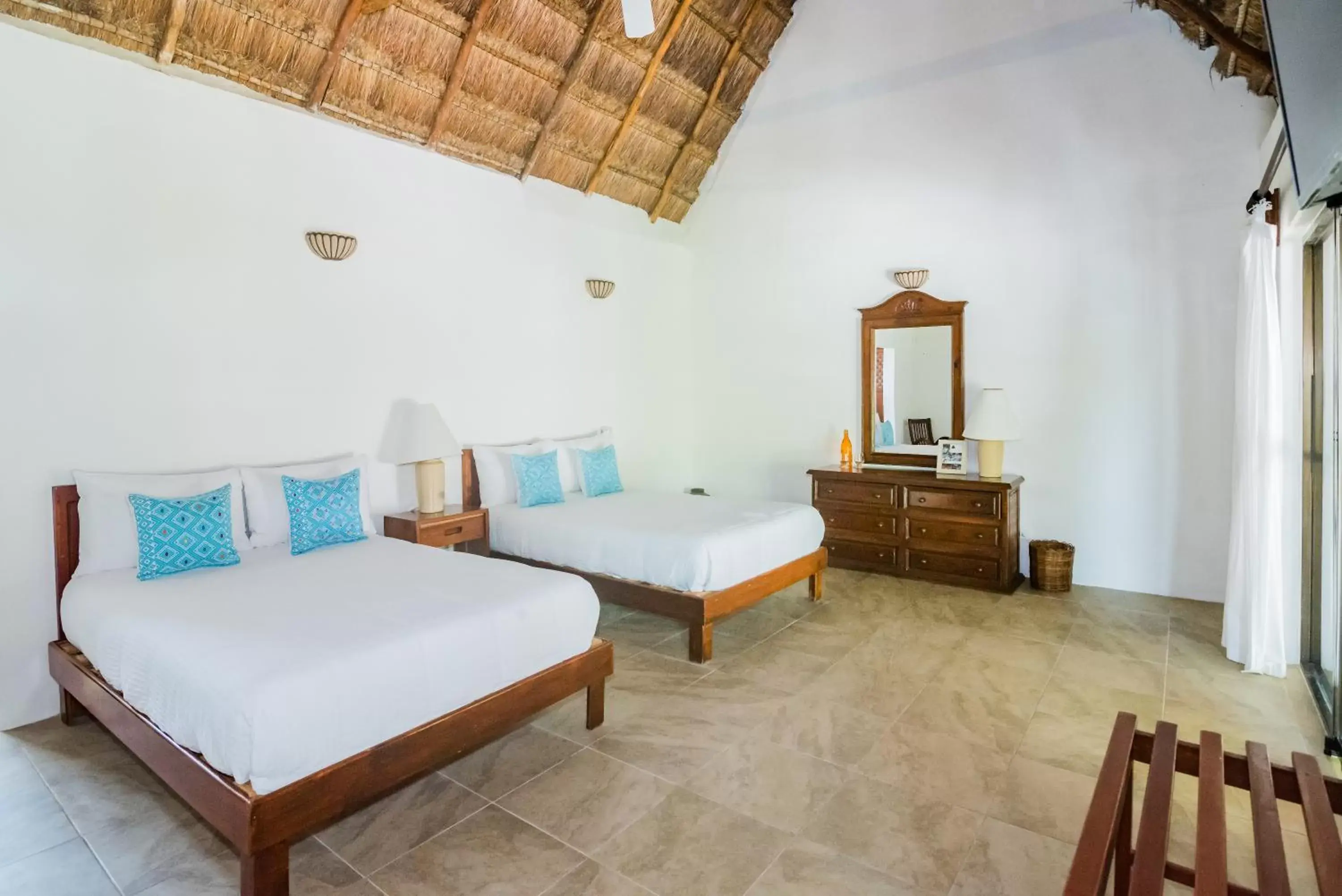 Bedroom, Bed in Na Balam Hotel