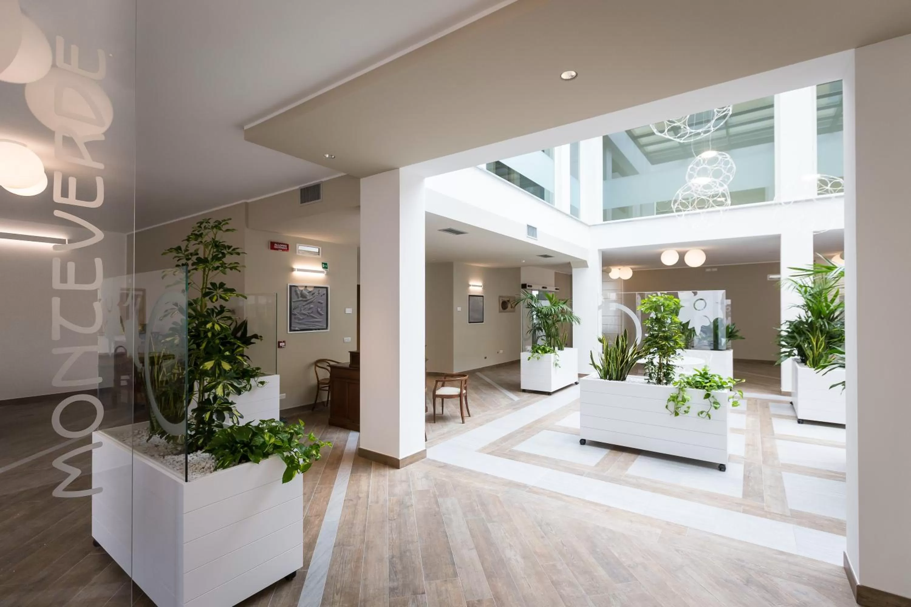 Communal lounge/ TV room in Hotel Monteverde