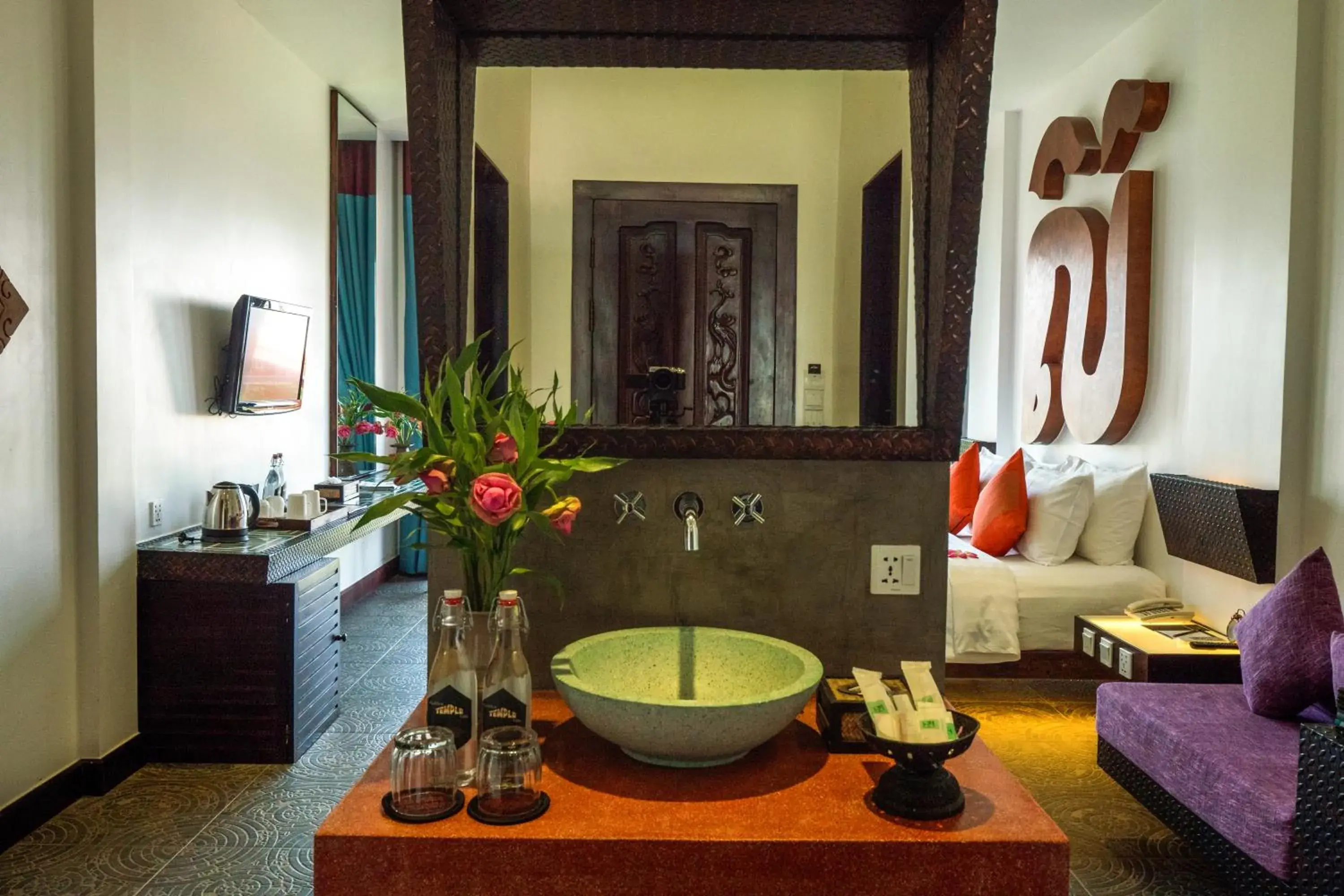 Photo of the whole room, Bathroom in Golden Temple Villa