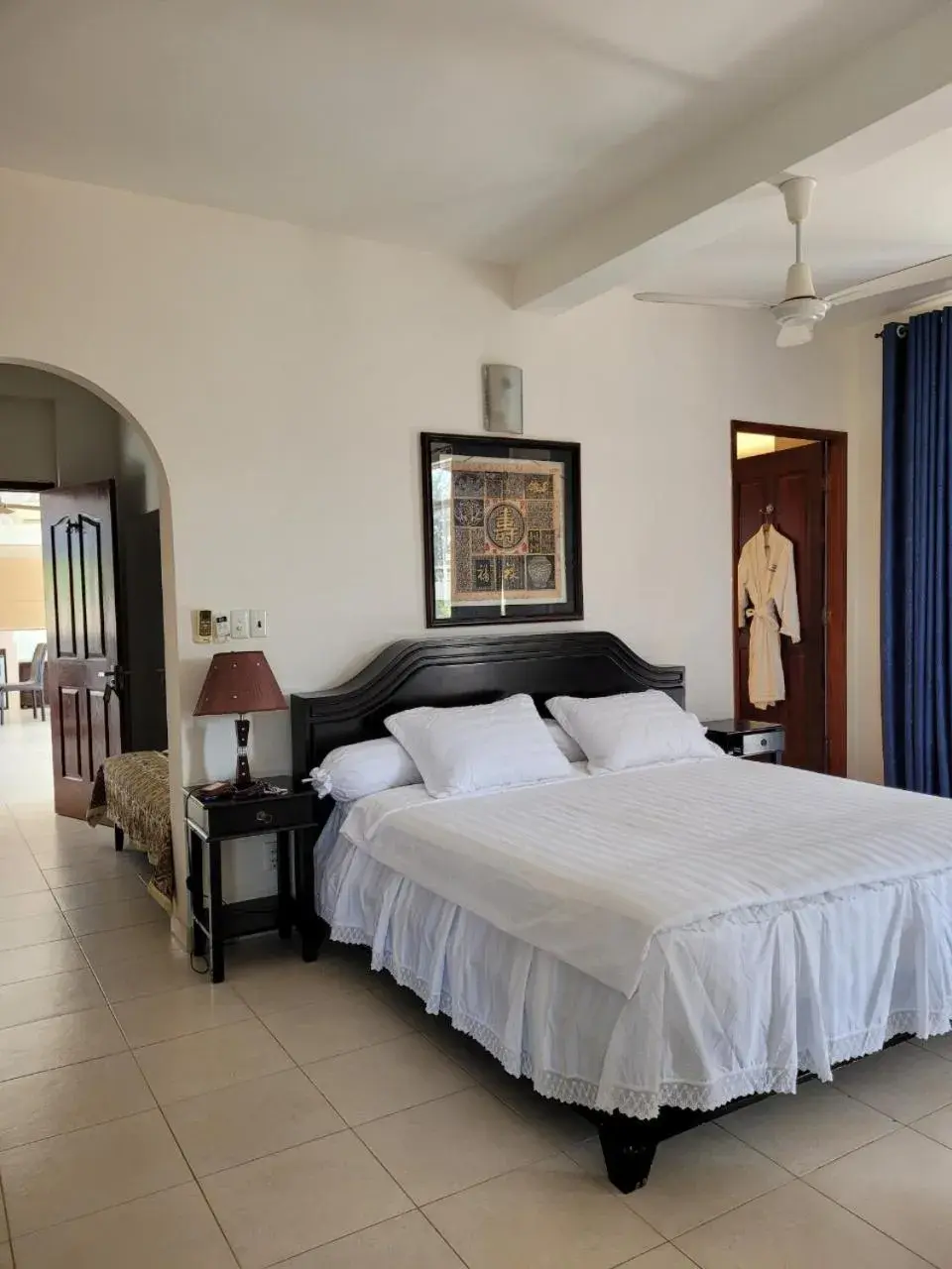 Bed in An Hoa Residence Bed in An Hoa Residence