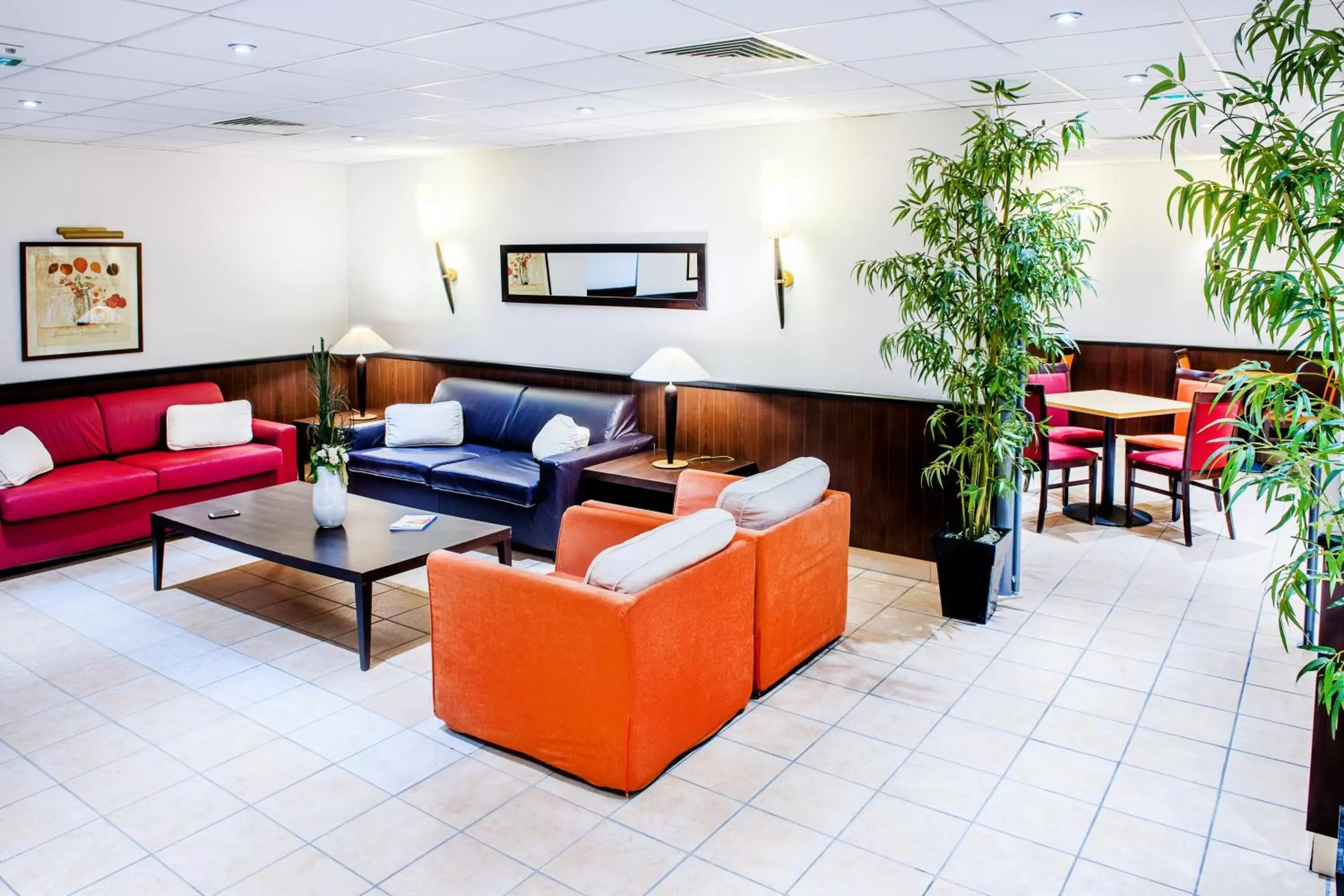 Lobby or reception, Seating Area in Appart'hôtel Saint Jean