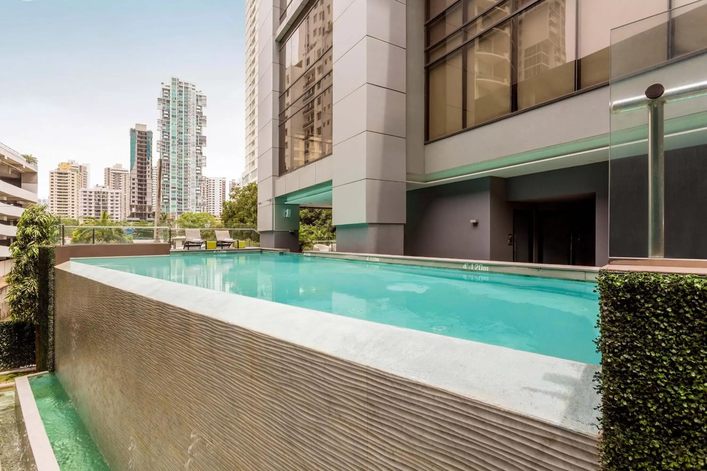 Swimming Pool in Aloft Panama