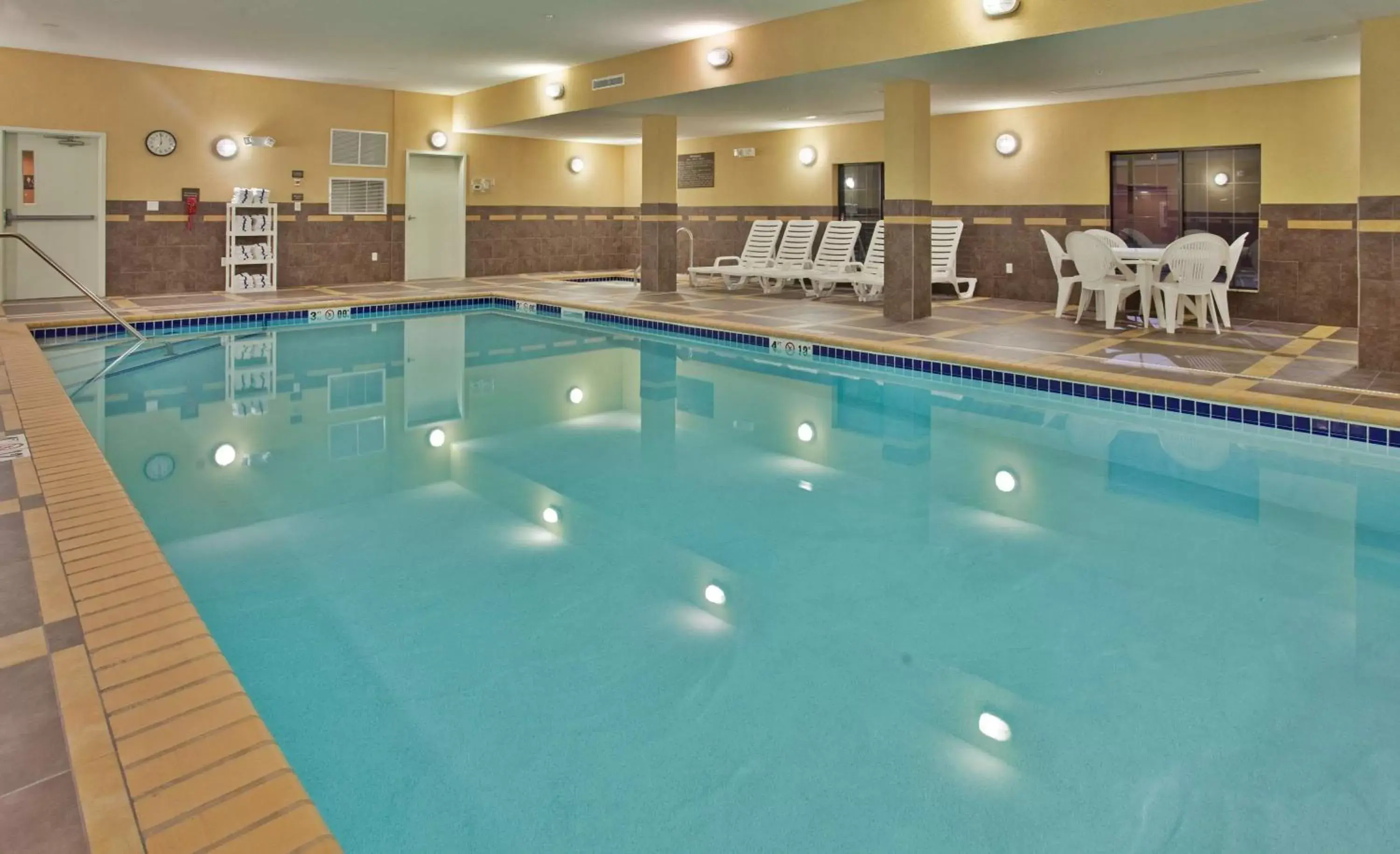 Pool view, Swimming Pool in Hampton Inn & Suites Watertown
