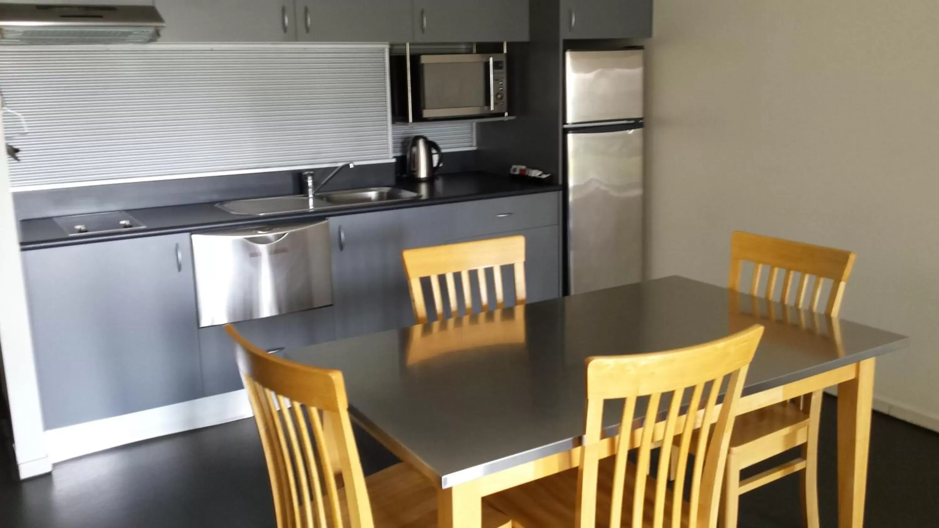 Dining area, Kitchen/Kitchenette in Corrigans Cove