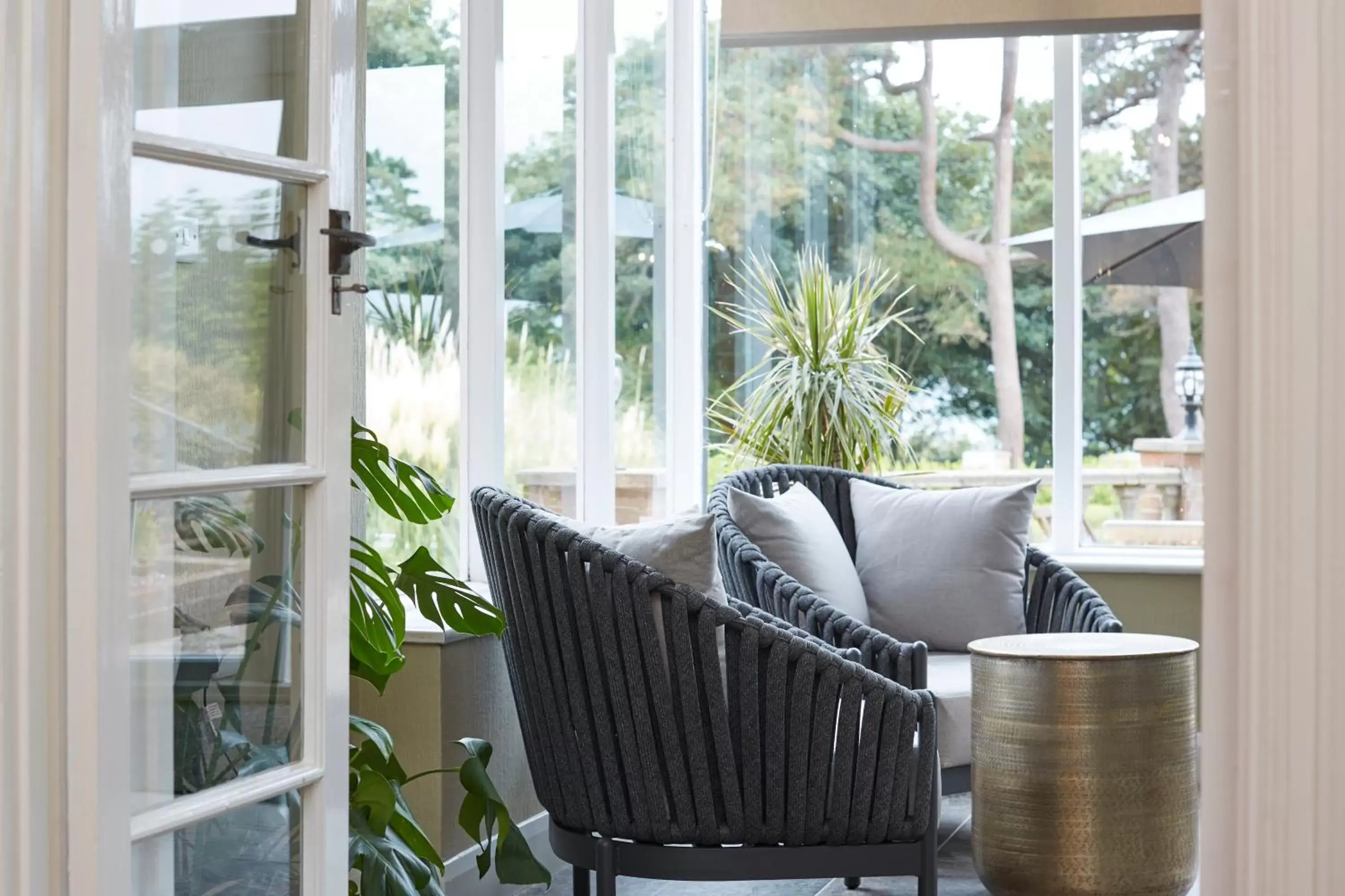 View (from property/room), Seating Area in Sentry Mead Hotel