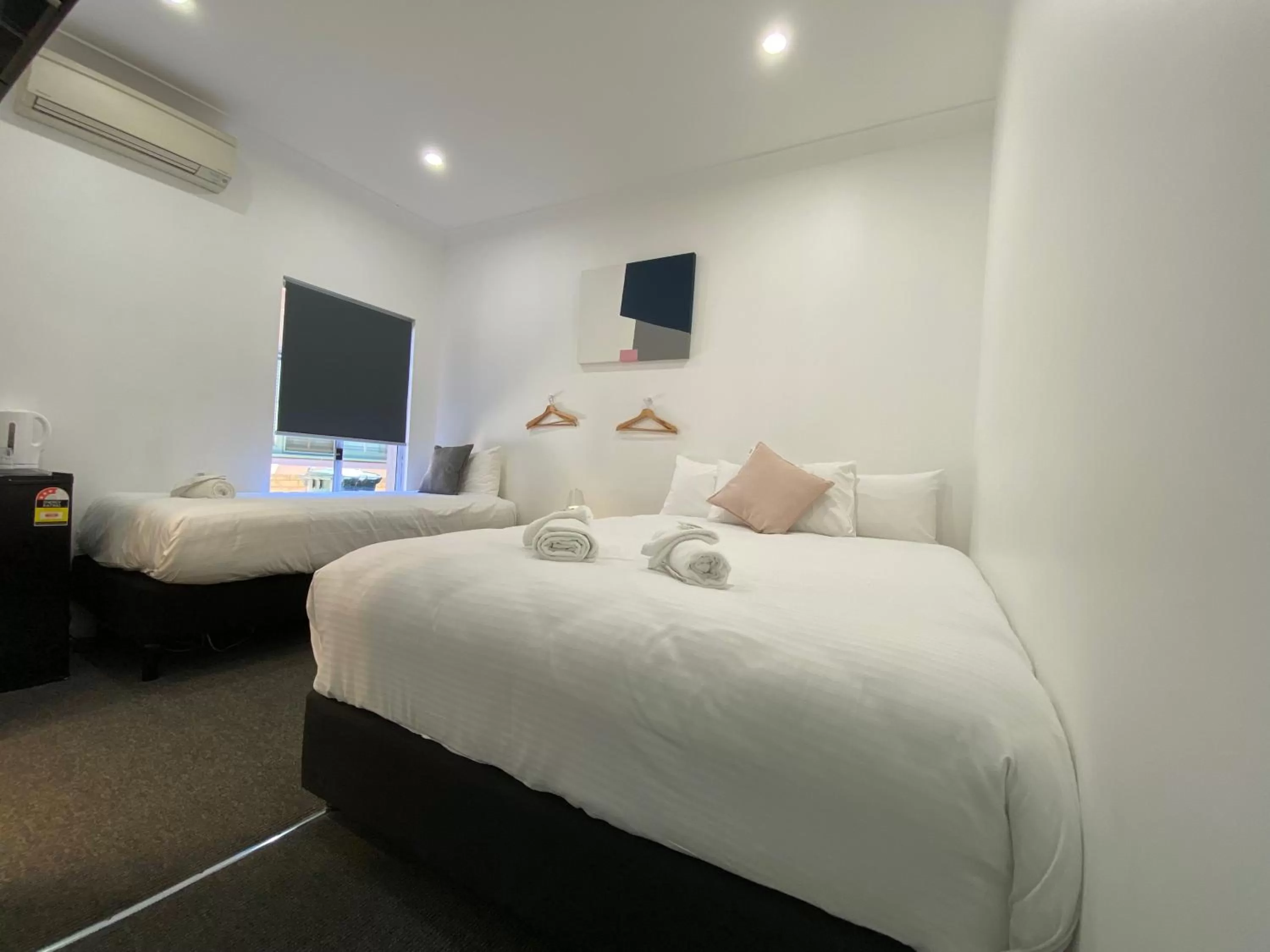 Bed in Central Motel Mudgee