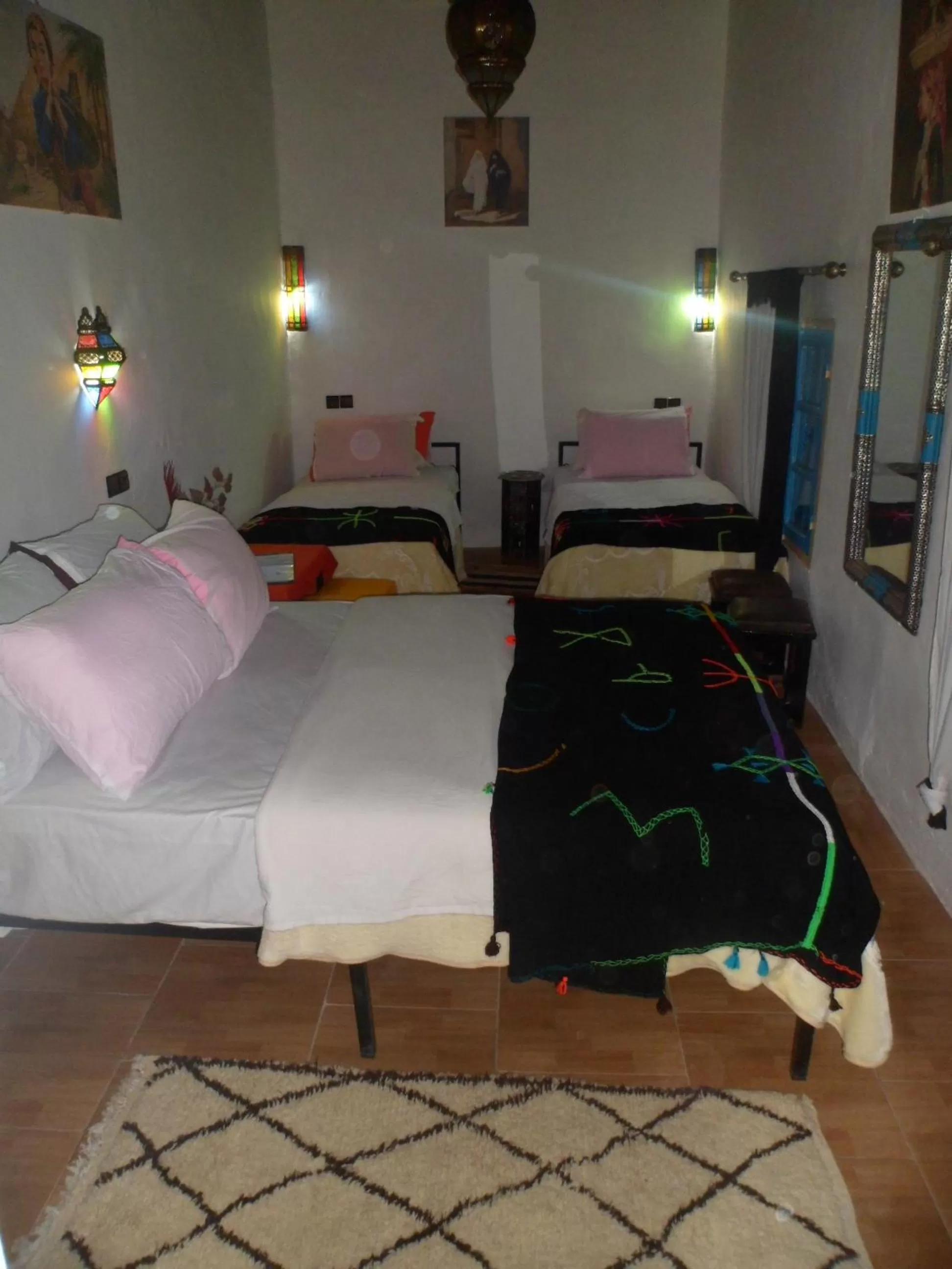 Bedroom, Bed in Maison d'hôtes Retour Au Calme