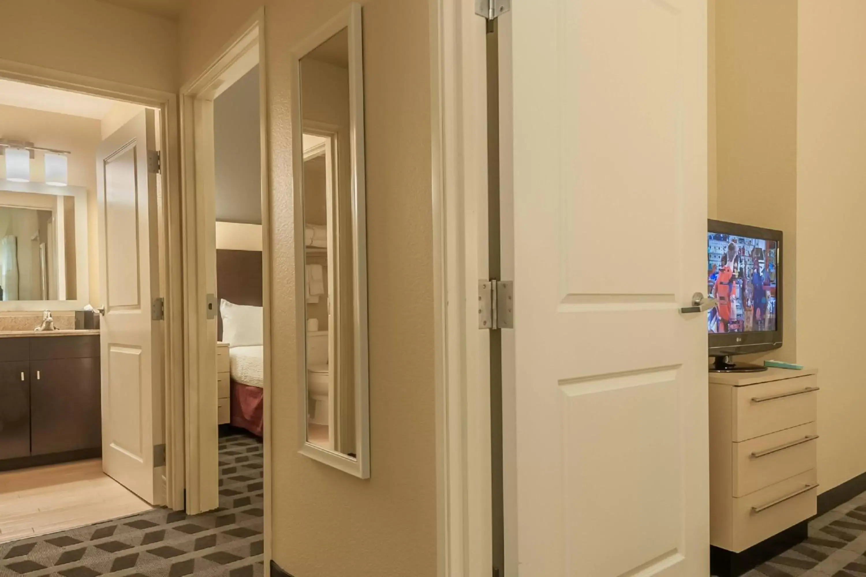 Bedroom in TownePlace Suites Dallas DeSoto