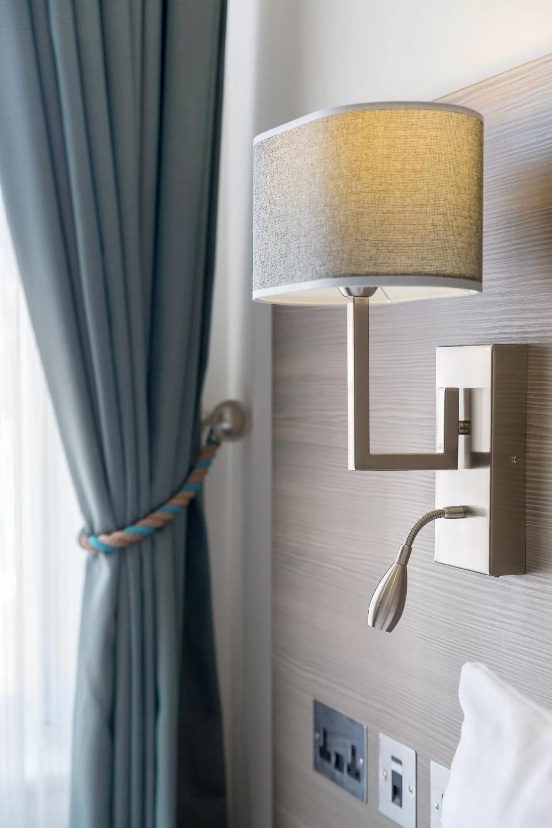 Day in The Lion & Key Hotel