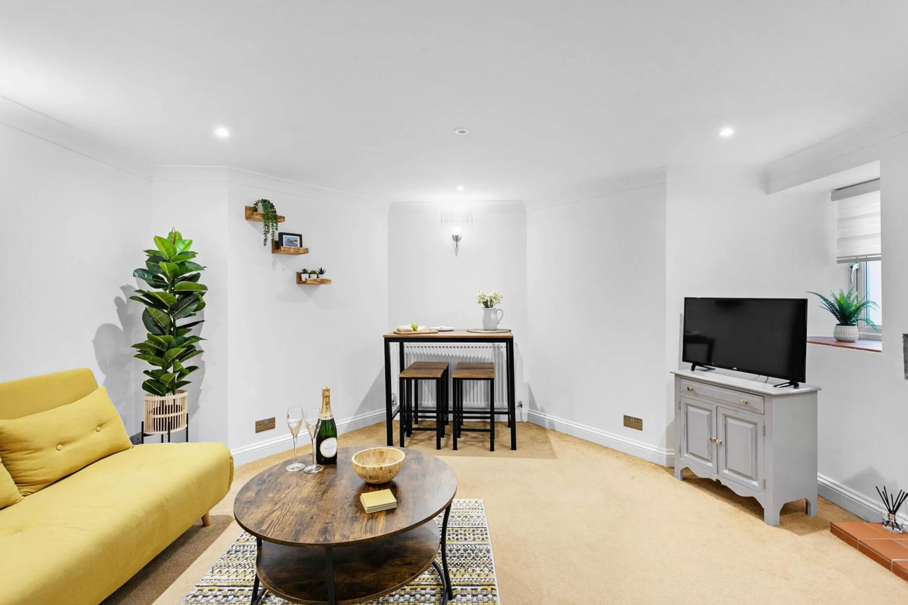 Living room in The Berburry