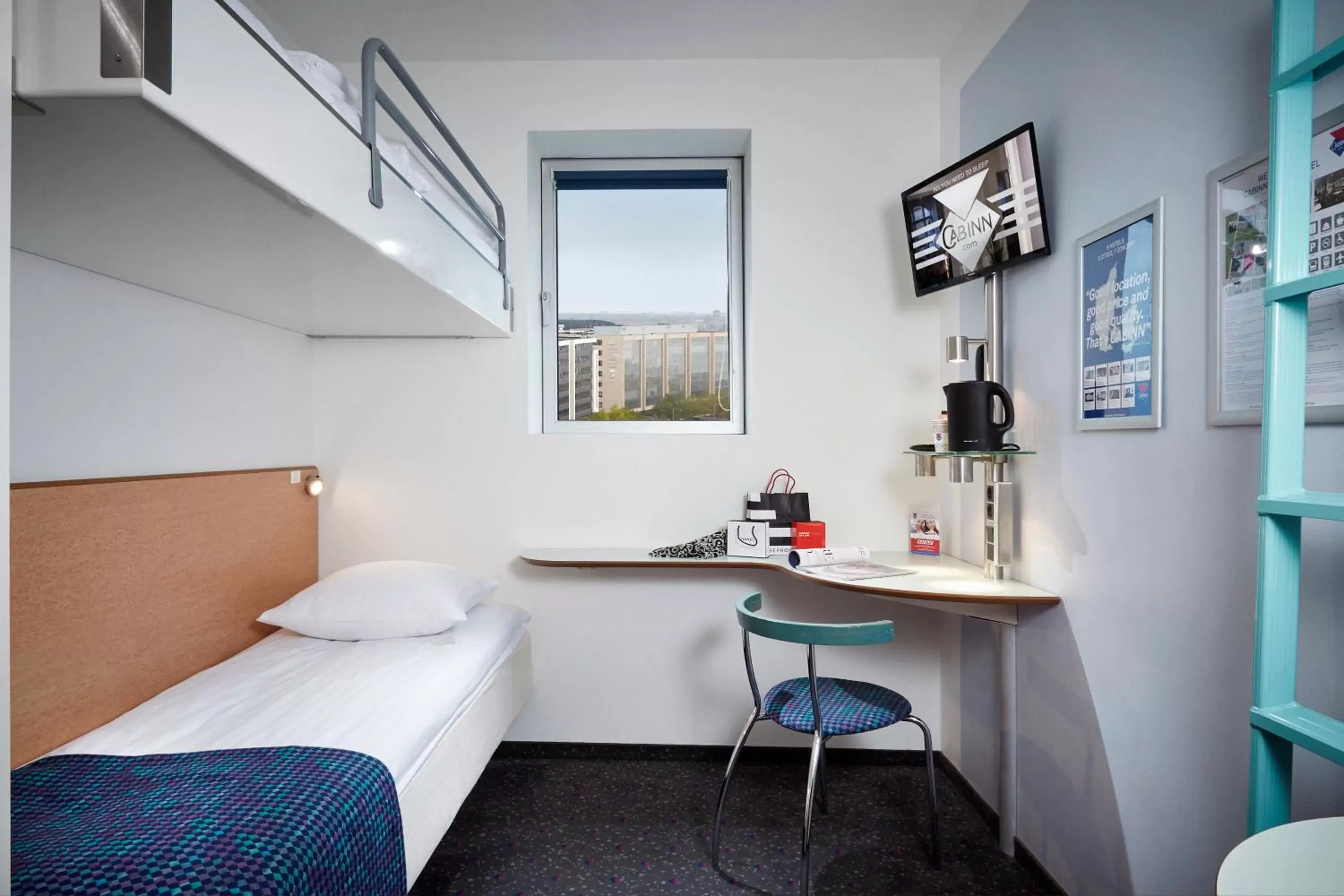 Economy Room with Bunk Beds in Cabinn Metro