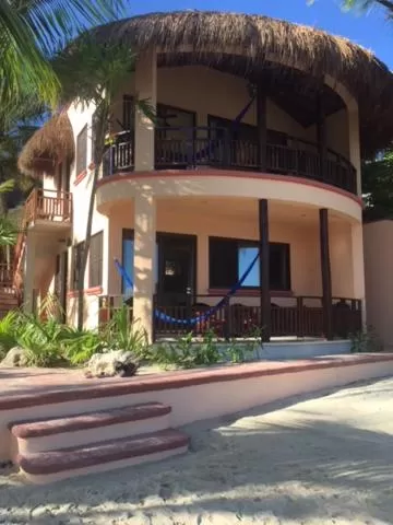 Nah Uxibal Villa and Casitas