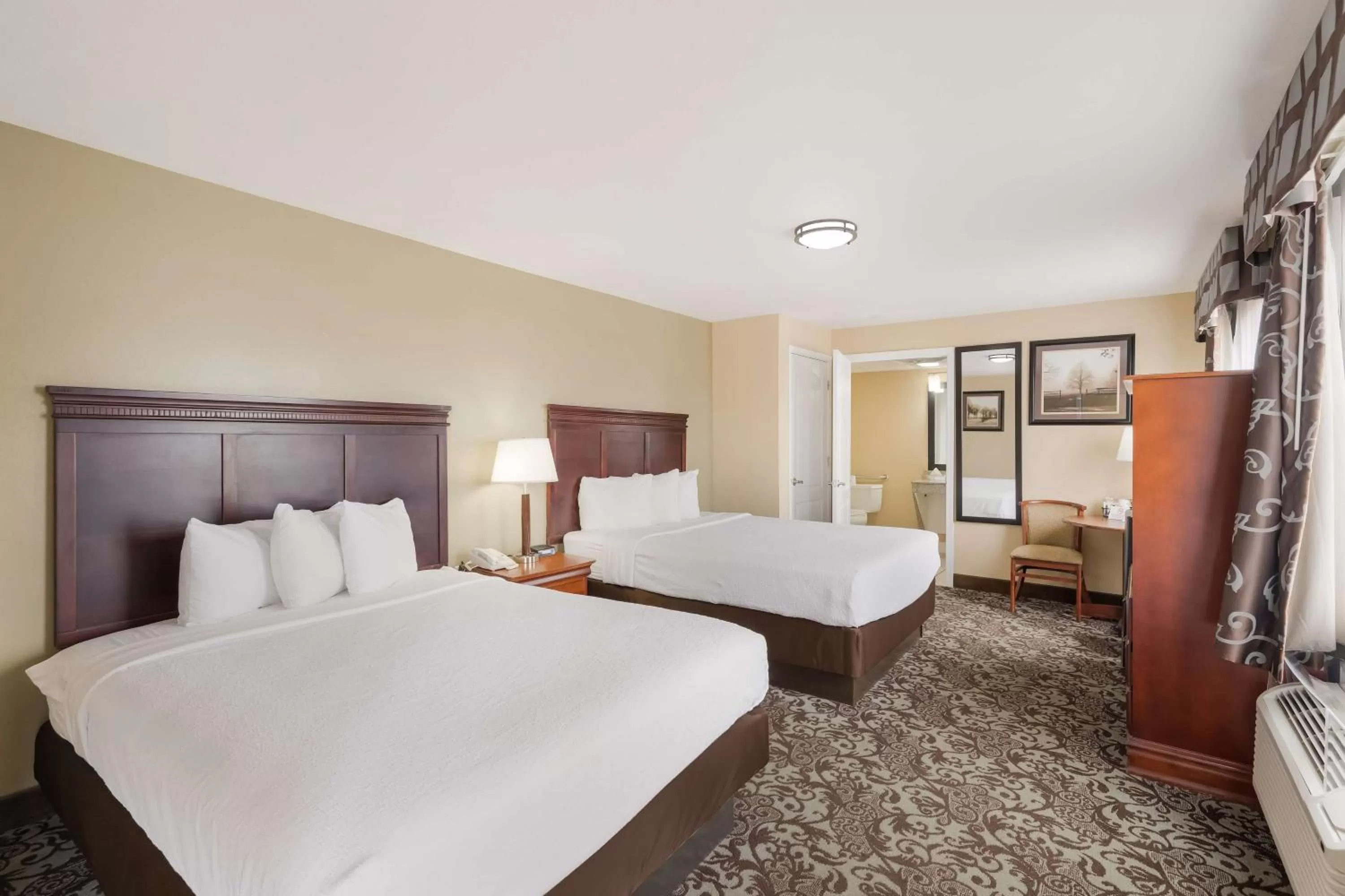 Bedroom in Best Western Conway