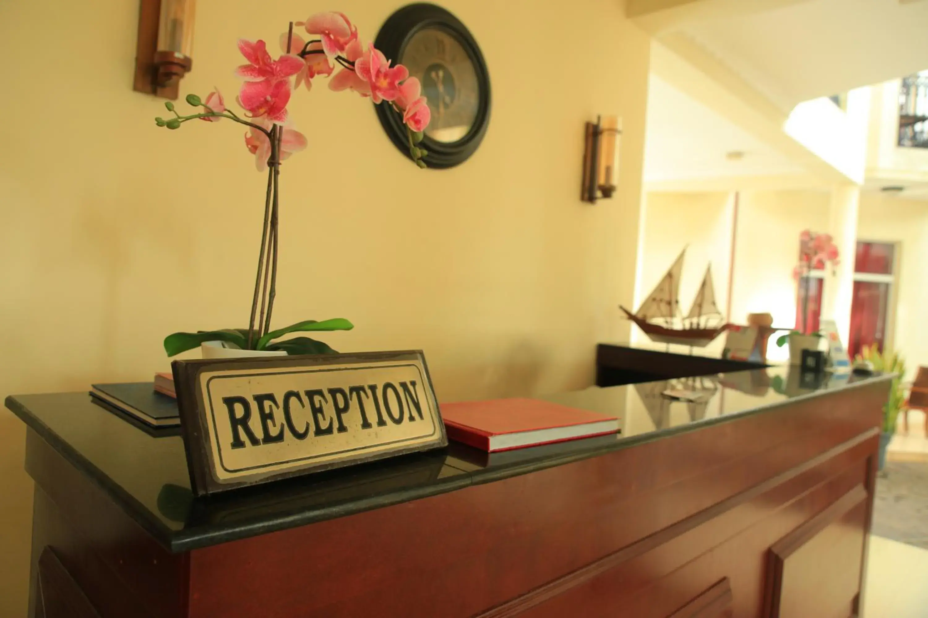 Property building, Lobby/Reception in The Ocean Pearl Hotel Negombo