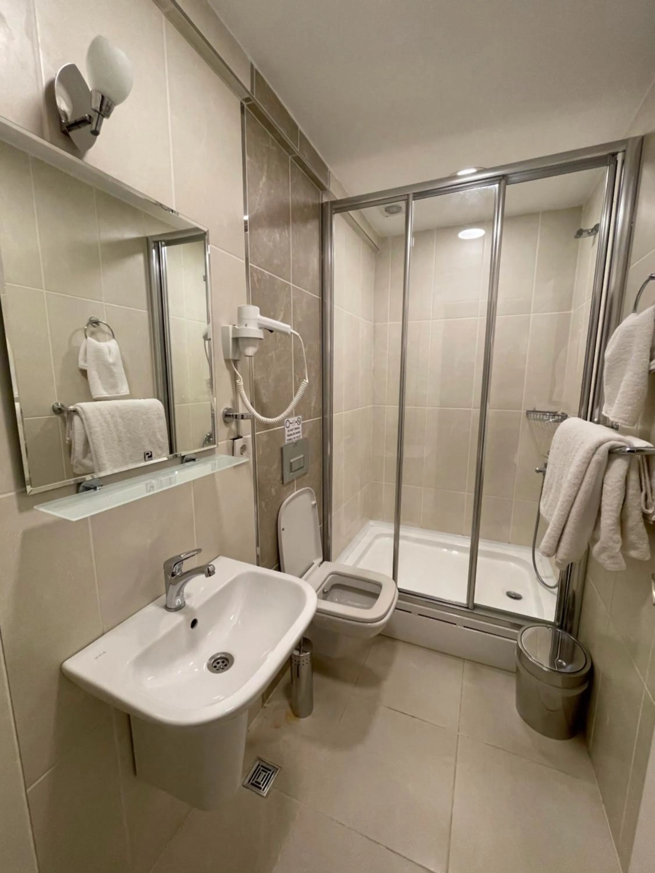 Bathroom in The Print House Hotel