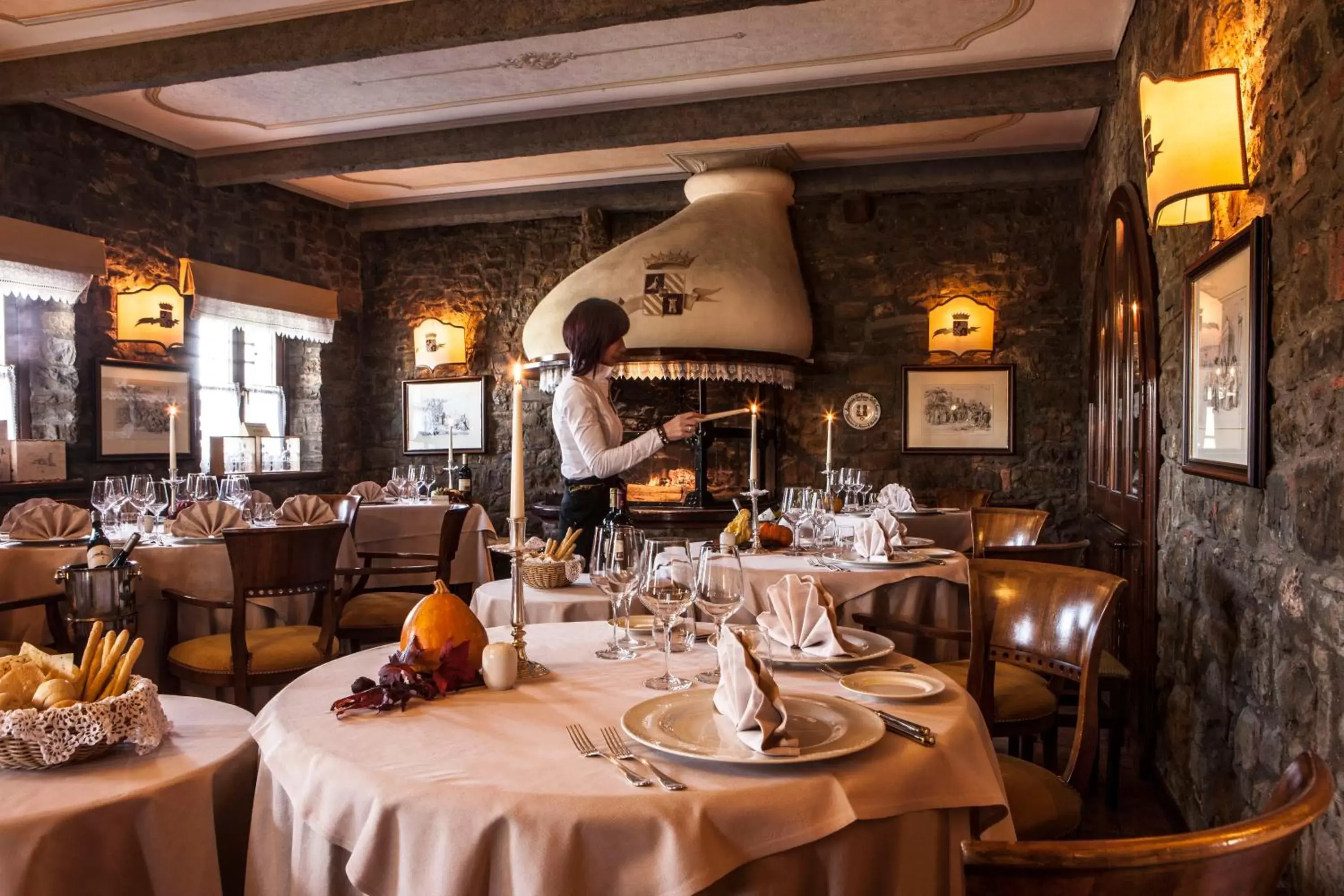 Restaurant/Places to Eat in La Tavernetta Al Castello