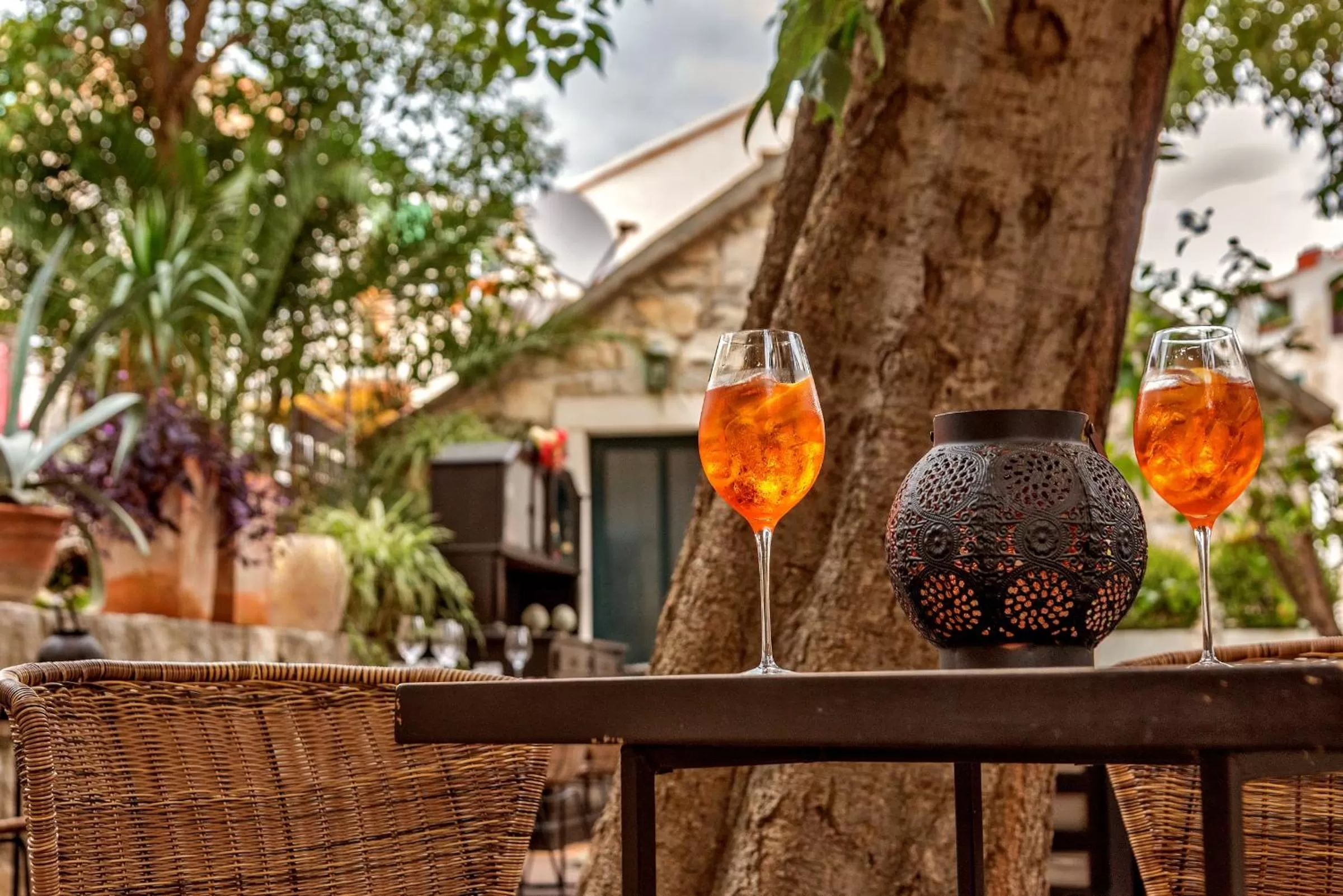 Drinks in Heritage Hotel 19