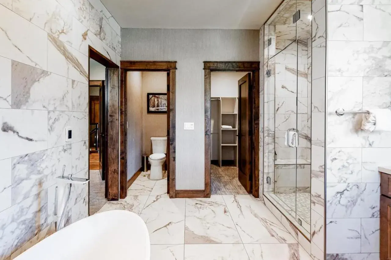 Bathroom in Gondola Vista Luxury Villas by Ski Heavenly & Beaches