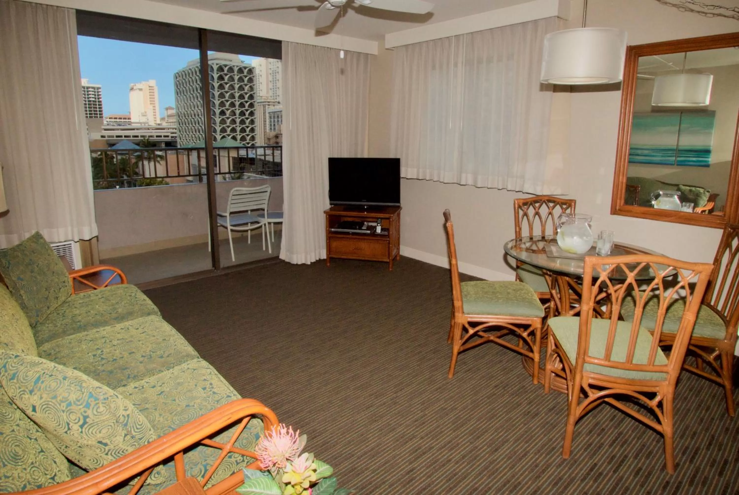 Living room in Royal Kuhio Resort