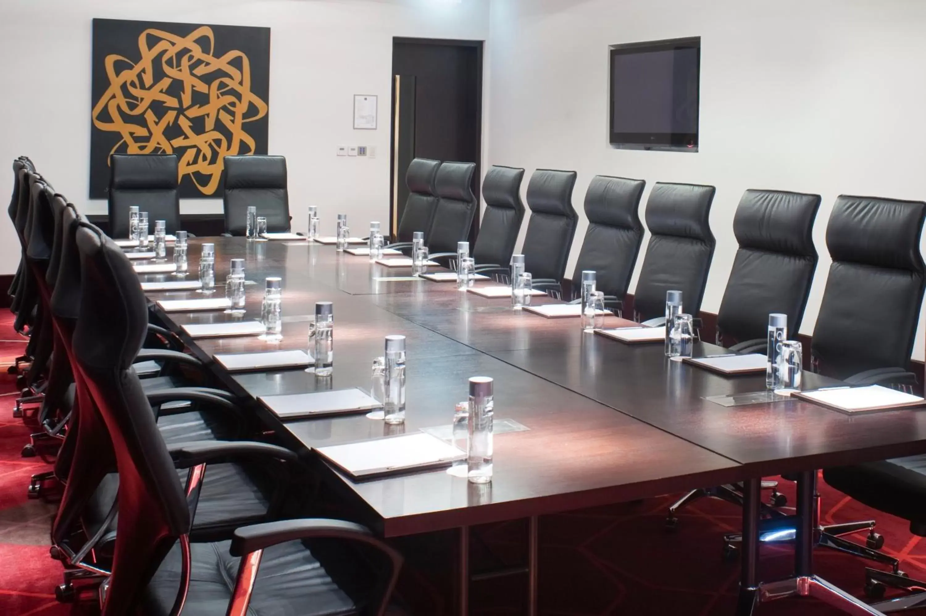 Meeting/conference room in Crowne Plaza Yas Island, an IHG Hotel