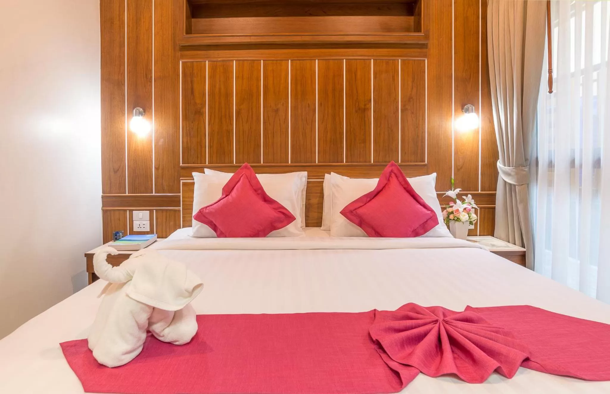 Bed in The Scene Cliff View Villas