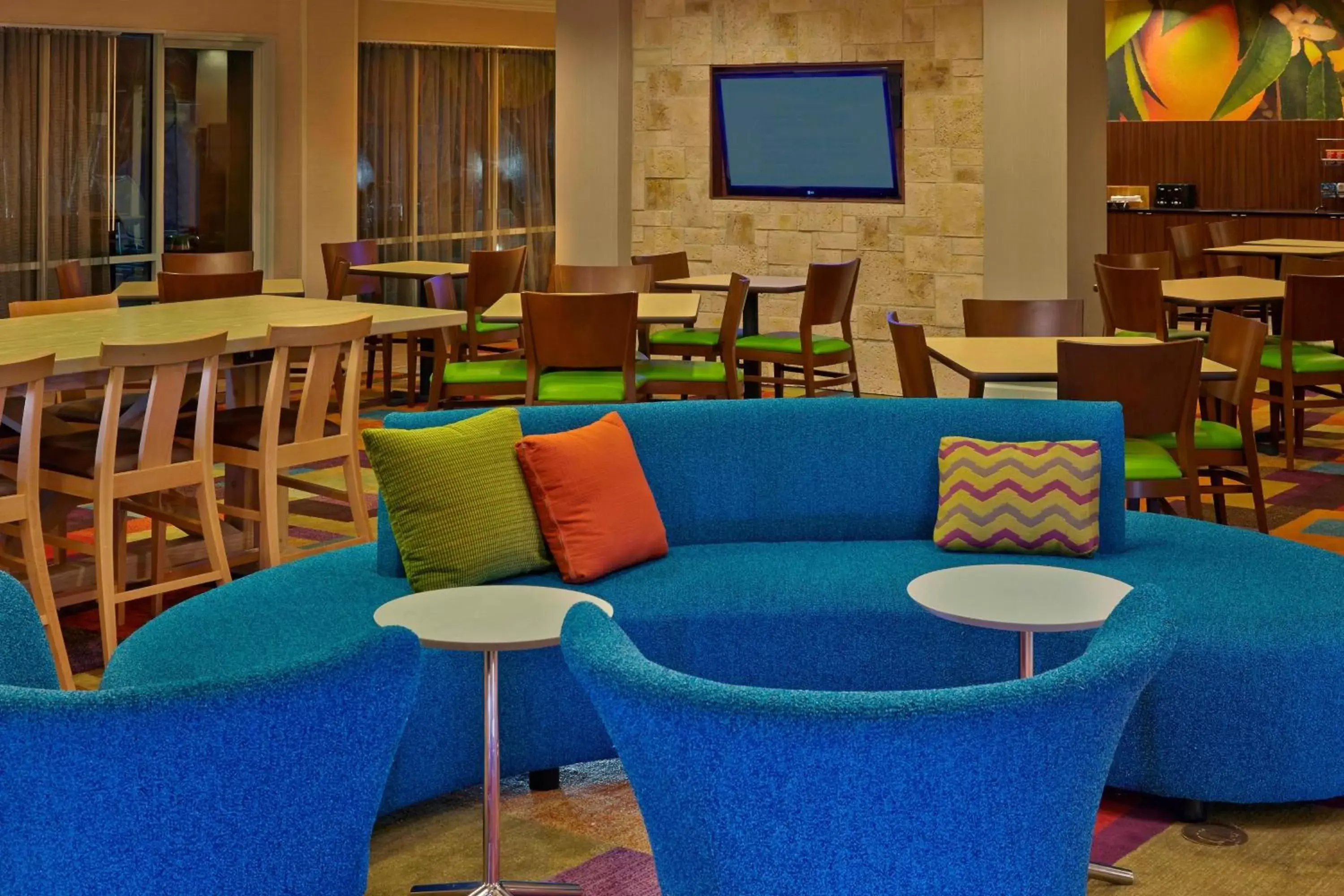 Lobby or reception, Lounge/Bar in Fairfield Inn & Suites Boca Raton
