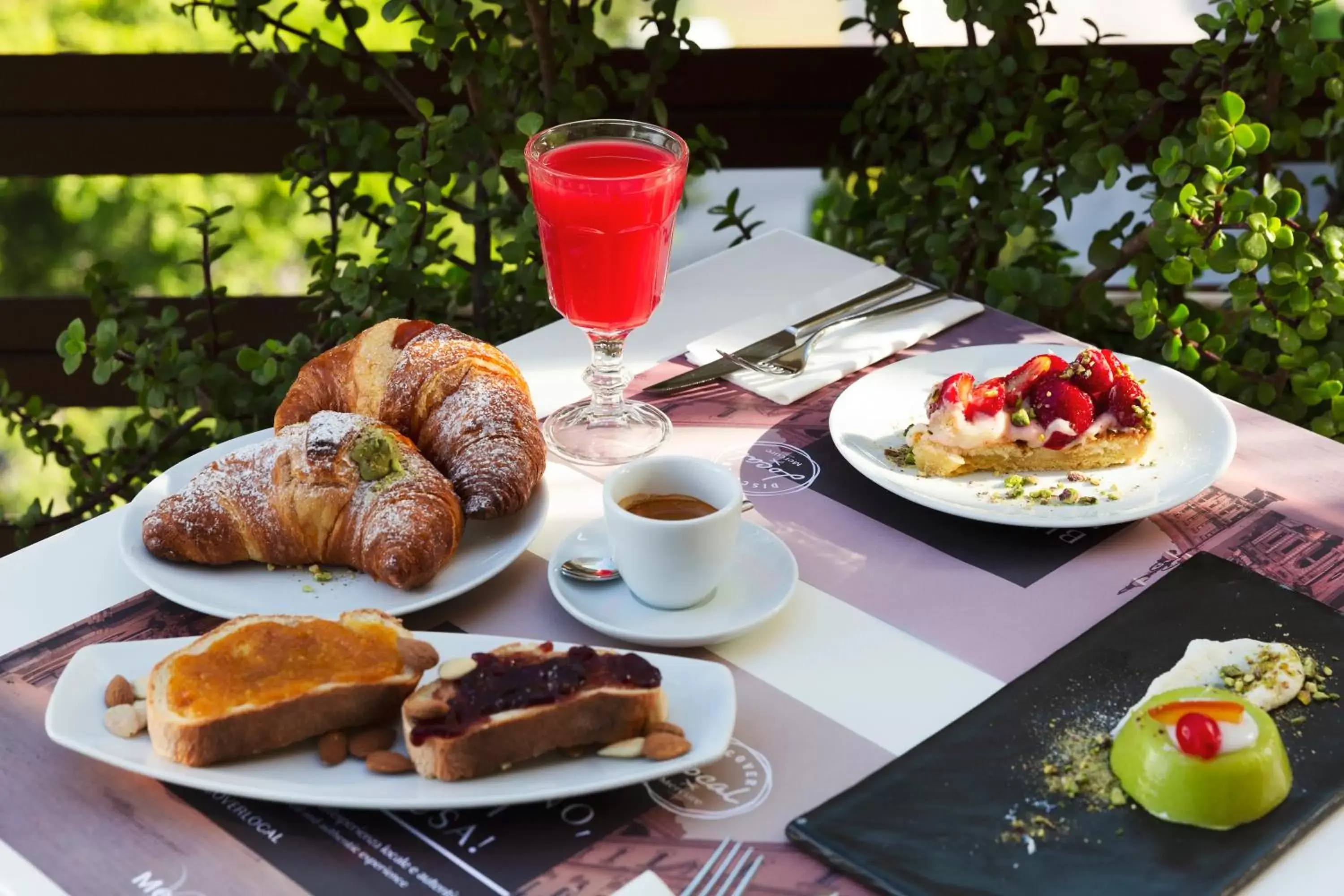 Breakfast in Hotel Mercure Siracusa