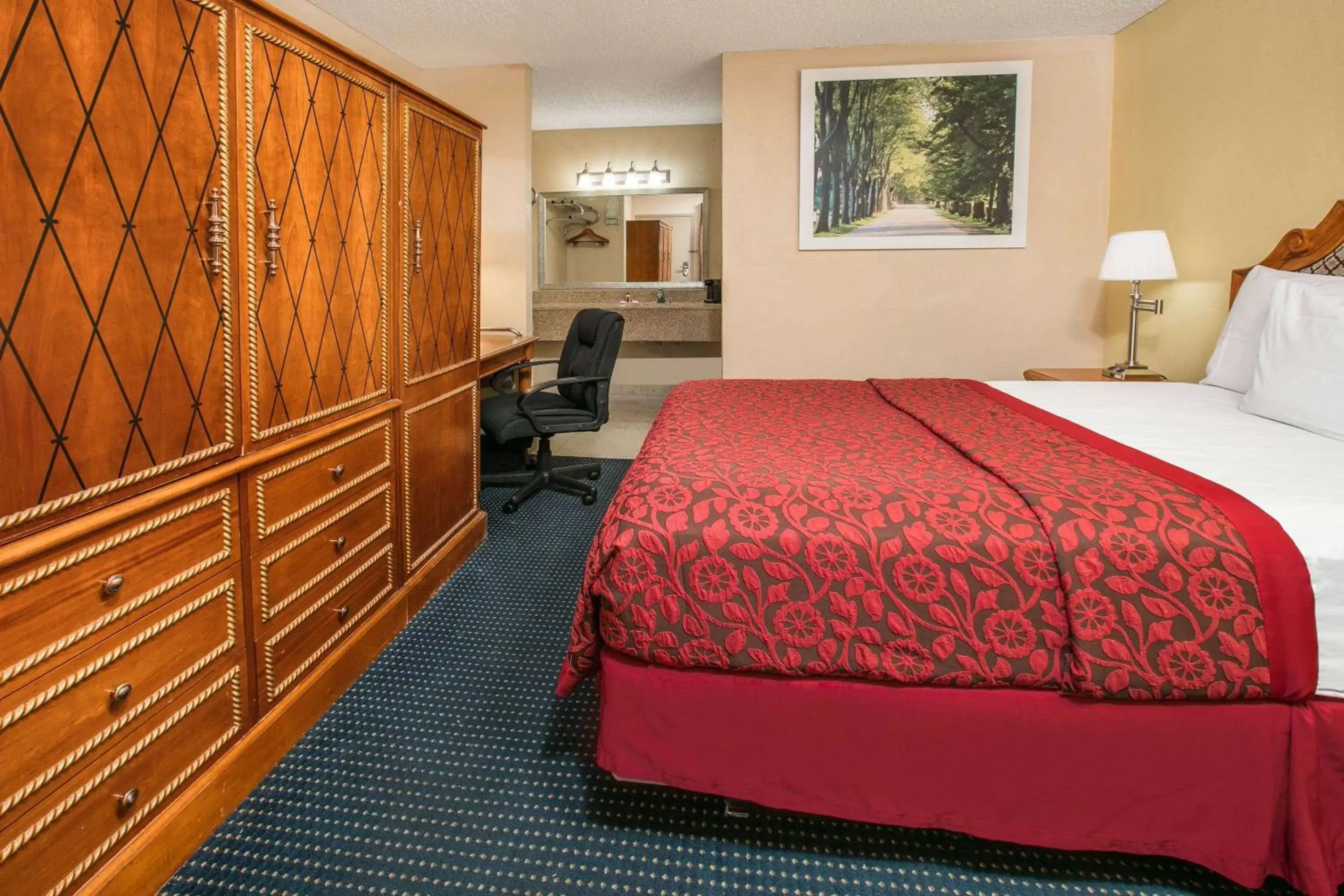 Photo of the whole room in Days Inn by Wyndham McKinney
