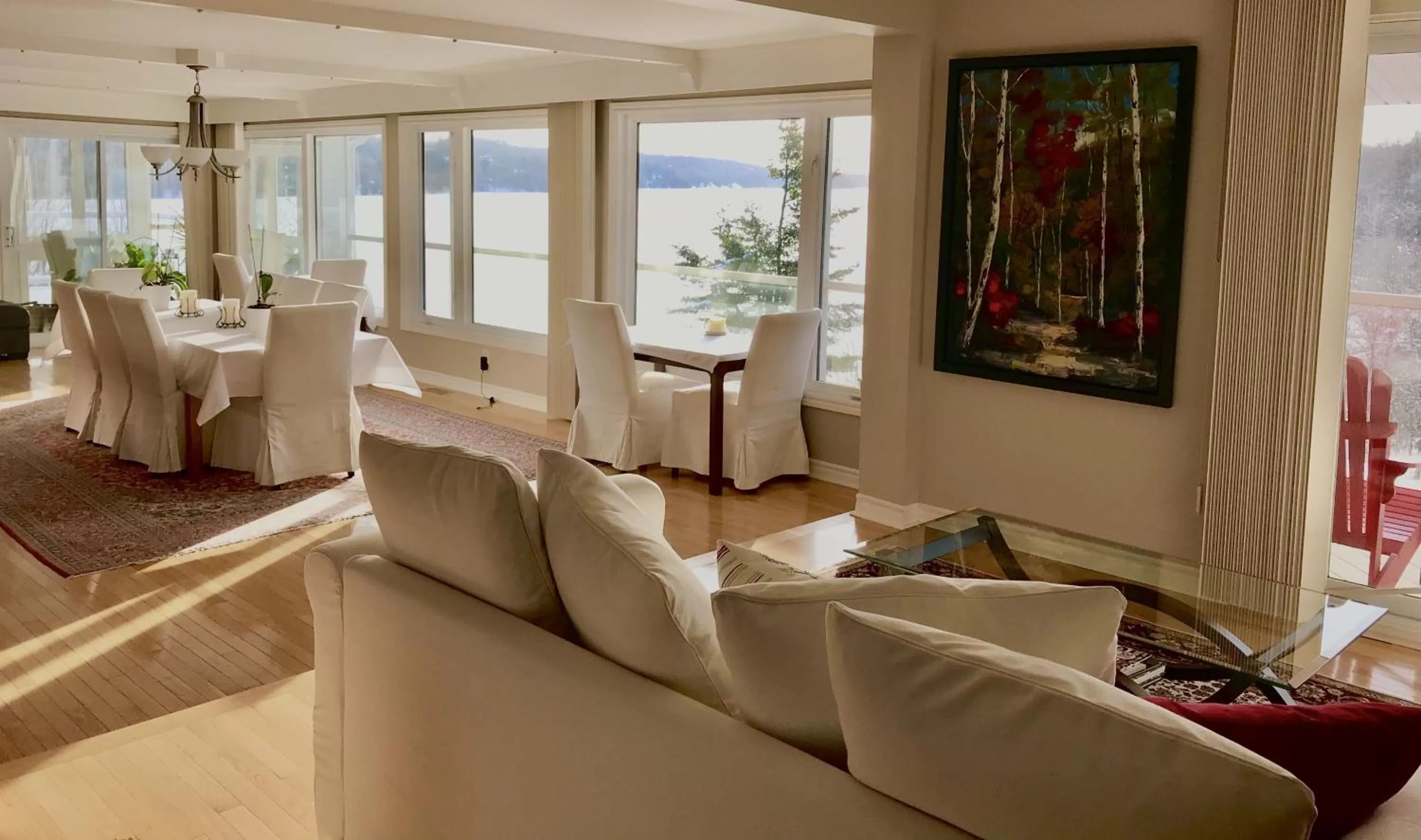 Restaurant/places to eat in Auberge Tom B&B