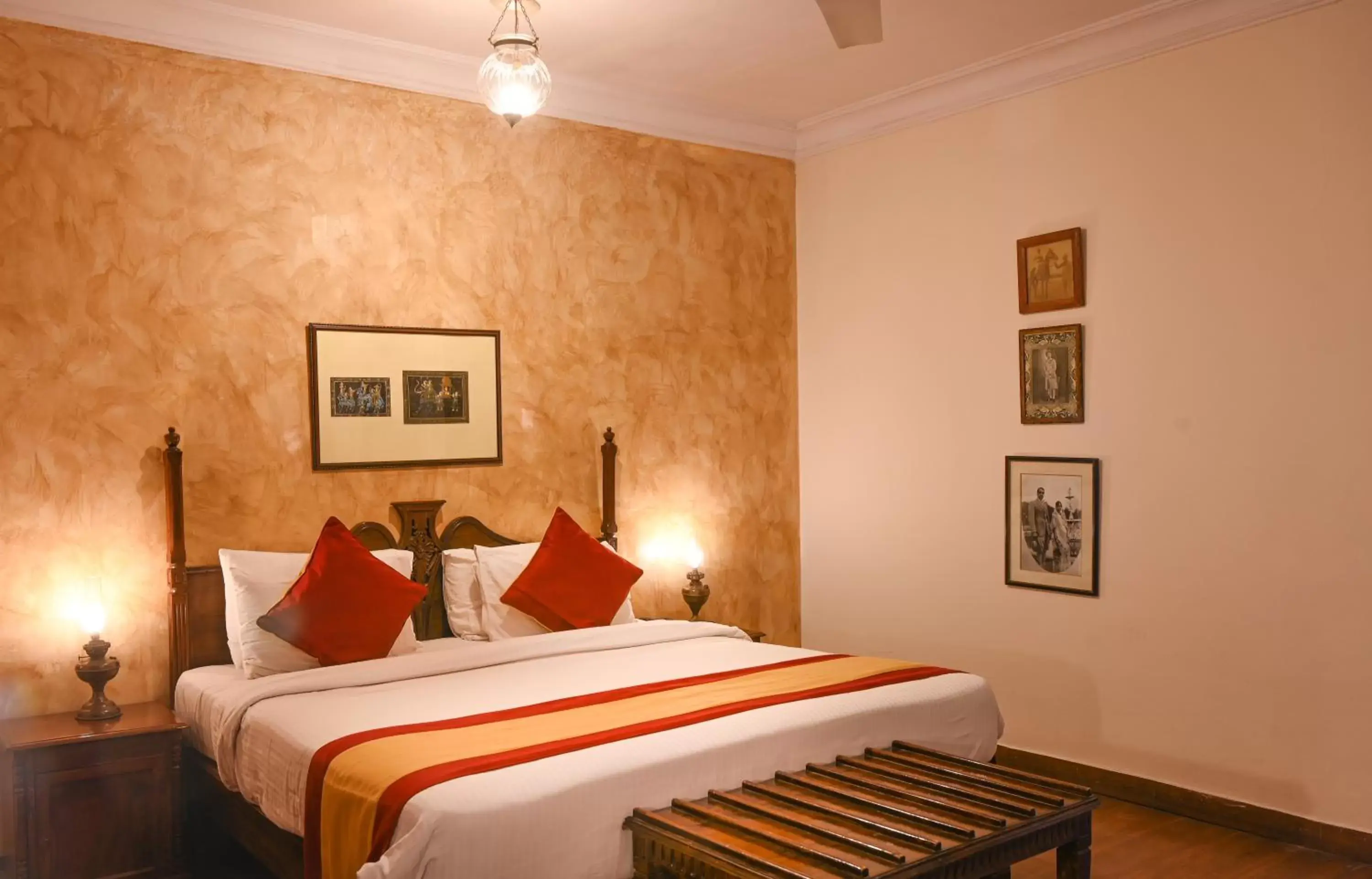 Bedroom, Bed in Ranbanka Palace