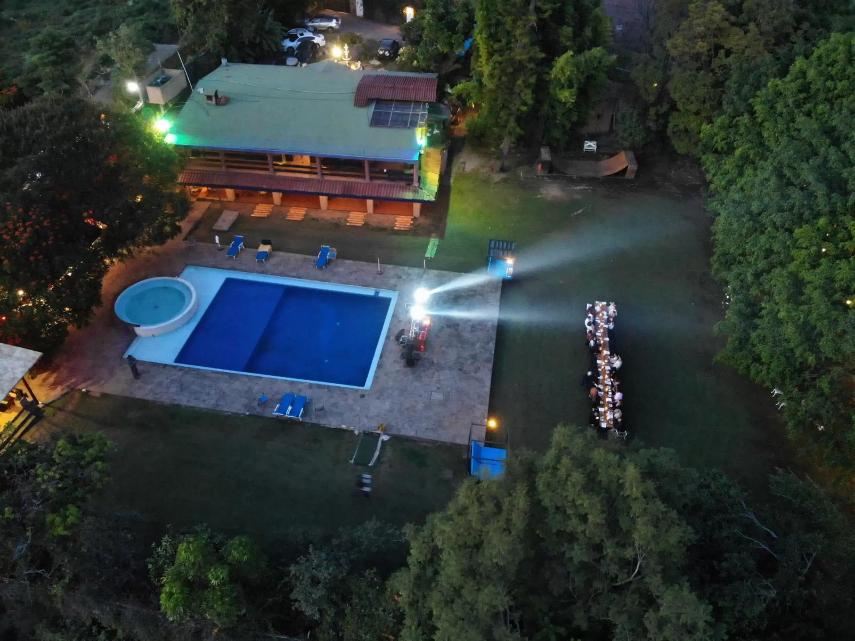 Swimming pool, Bird's-eye View in Los Cruxes