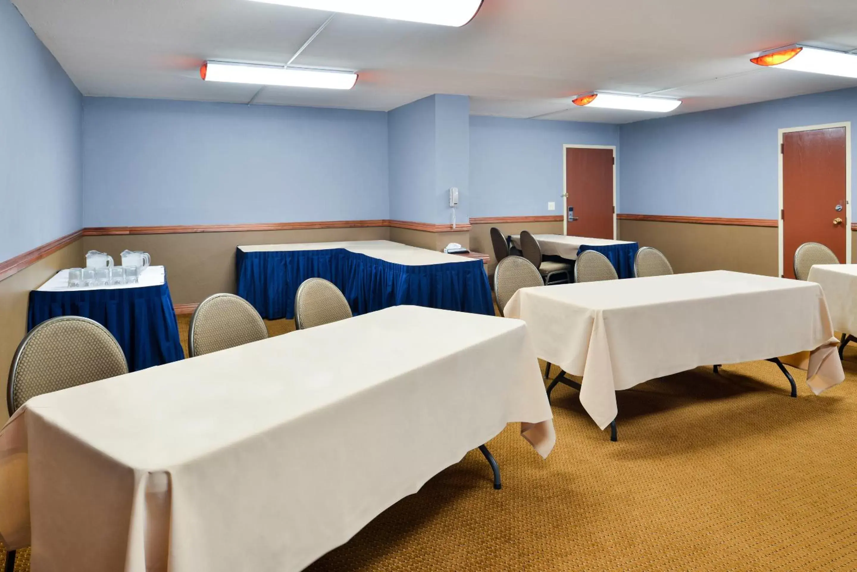 Meeting/conference room in Billings Hotel & Convention Center