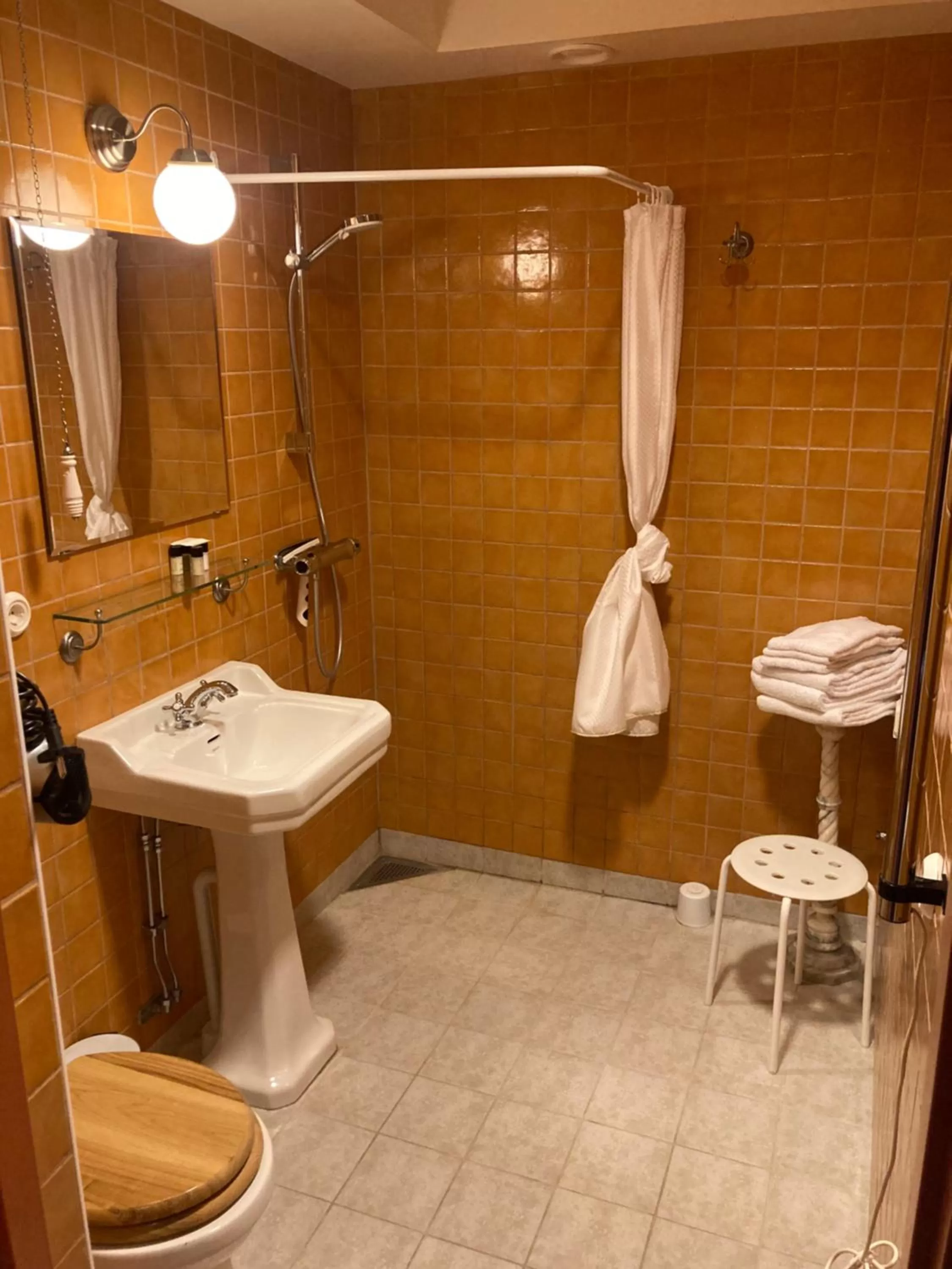 Bathroom in Börsen Apartment Suites