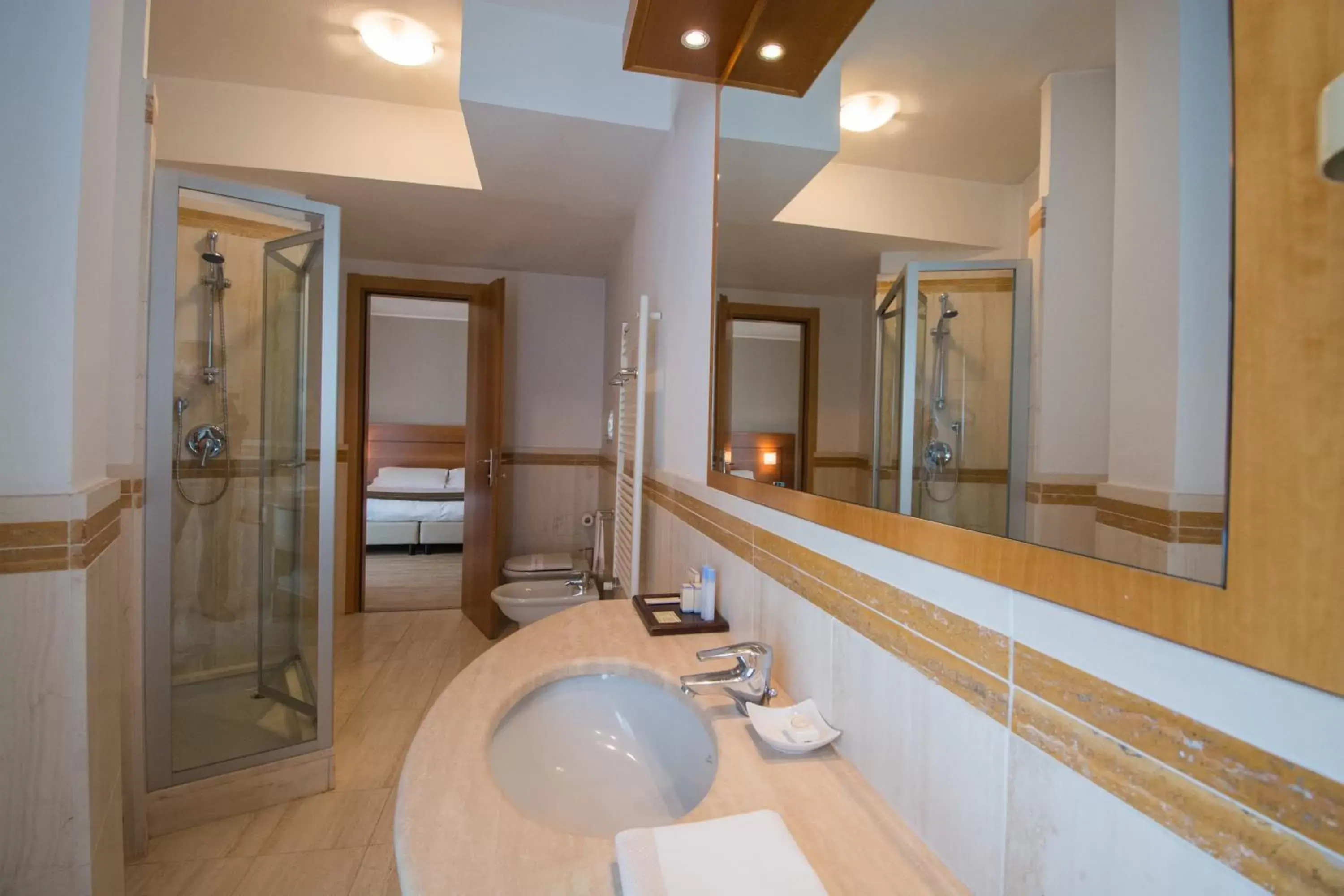 Bathroom in Hotel Royal Falcone