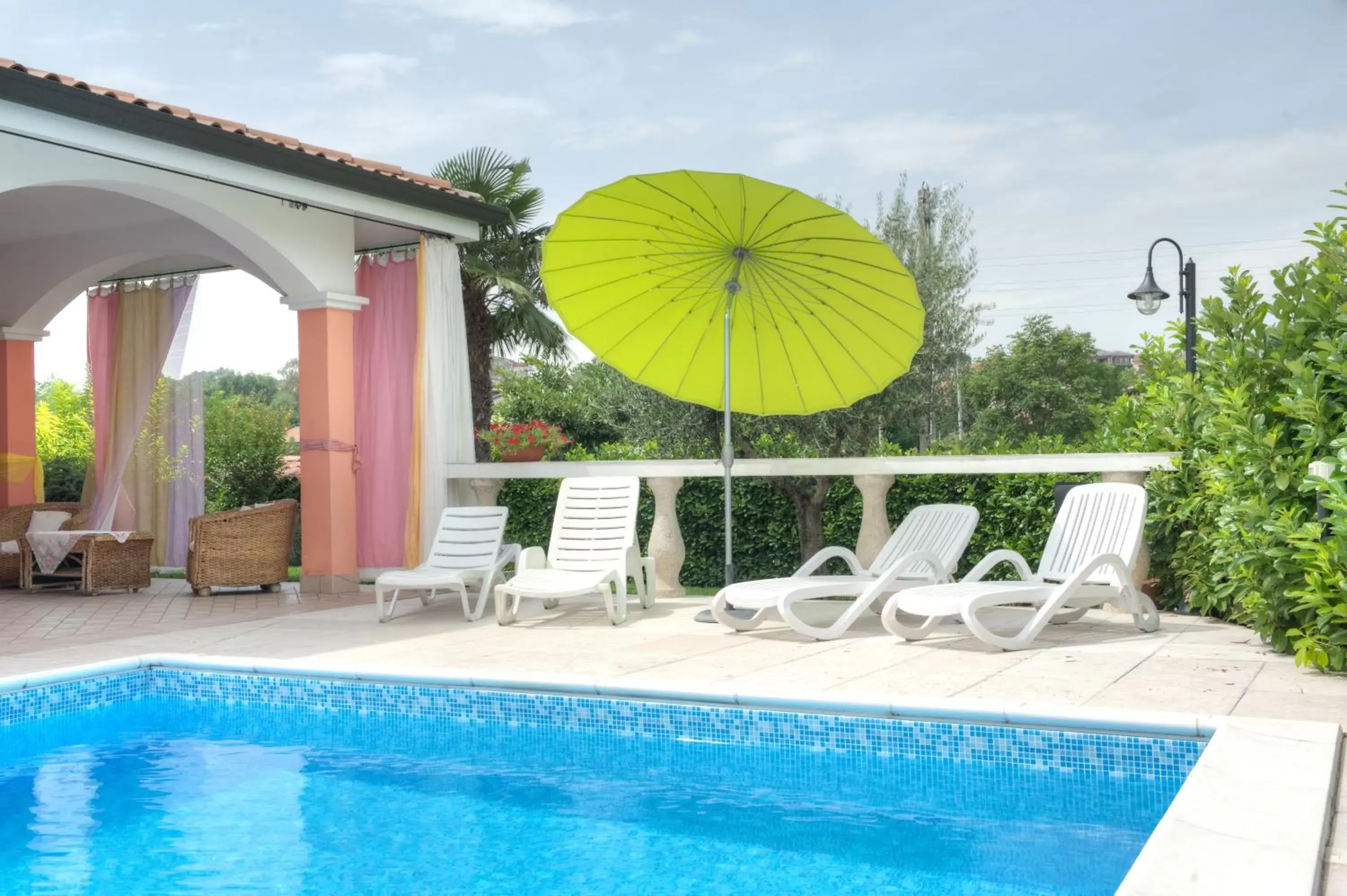 Pool view, Swimming Pool in B&B Villa Gloriana