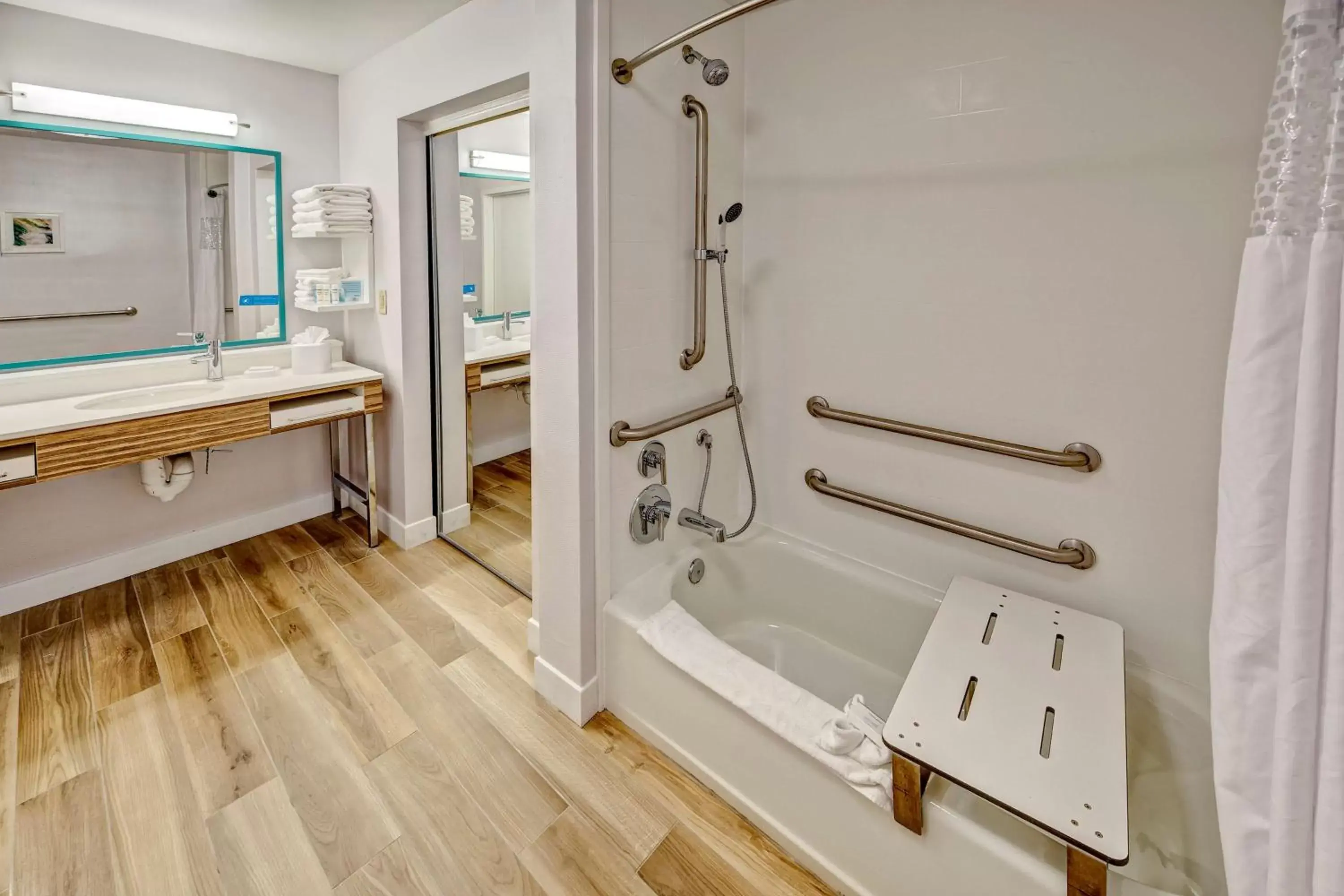 Bathroom in Hampton Inn & Suites Fort Myers Estero