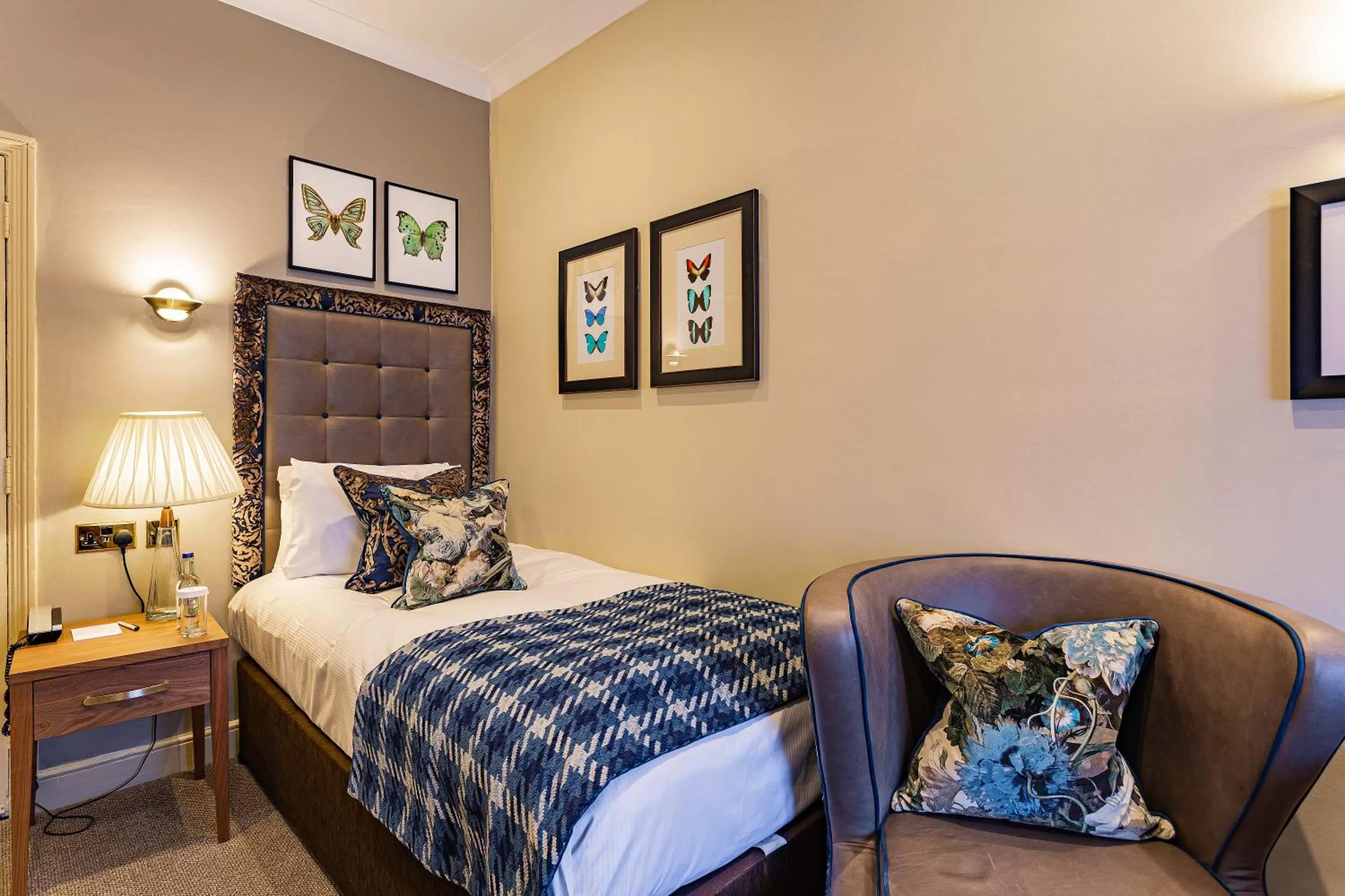 Bed in The Castle Hotel, Conwy, North Wales - The Coaching Inn Group