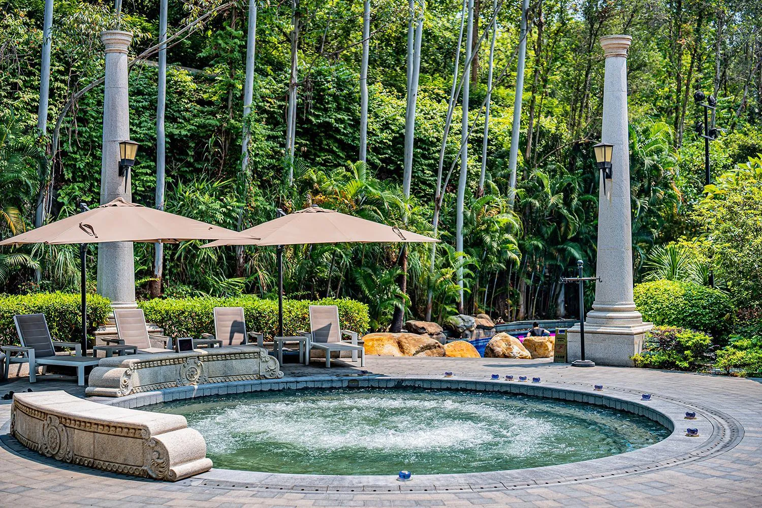 Hot Spring Bath in Good View Hotel Tangxia - 15 mins drive from Dongguan South Railway Station