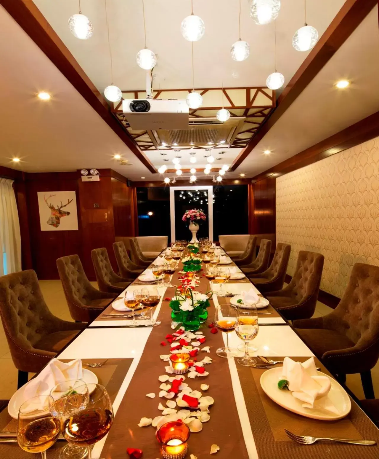 Banquet/Function facilities, Restaurant/Places to Eat in Vien Dong Hotel