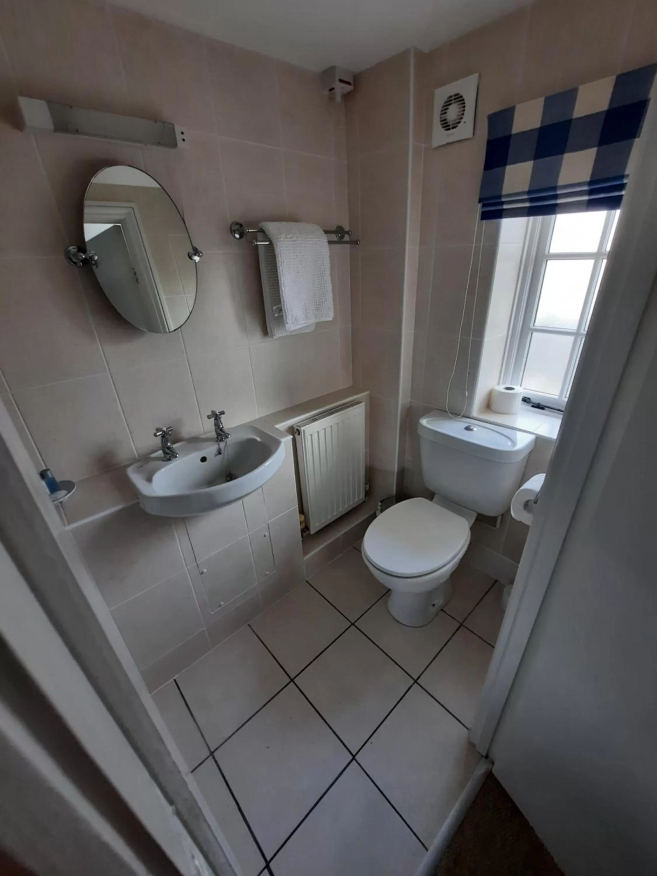 Shower in The White Cottage