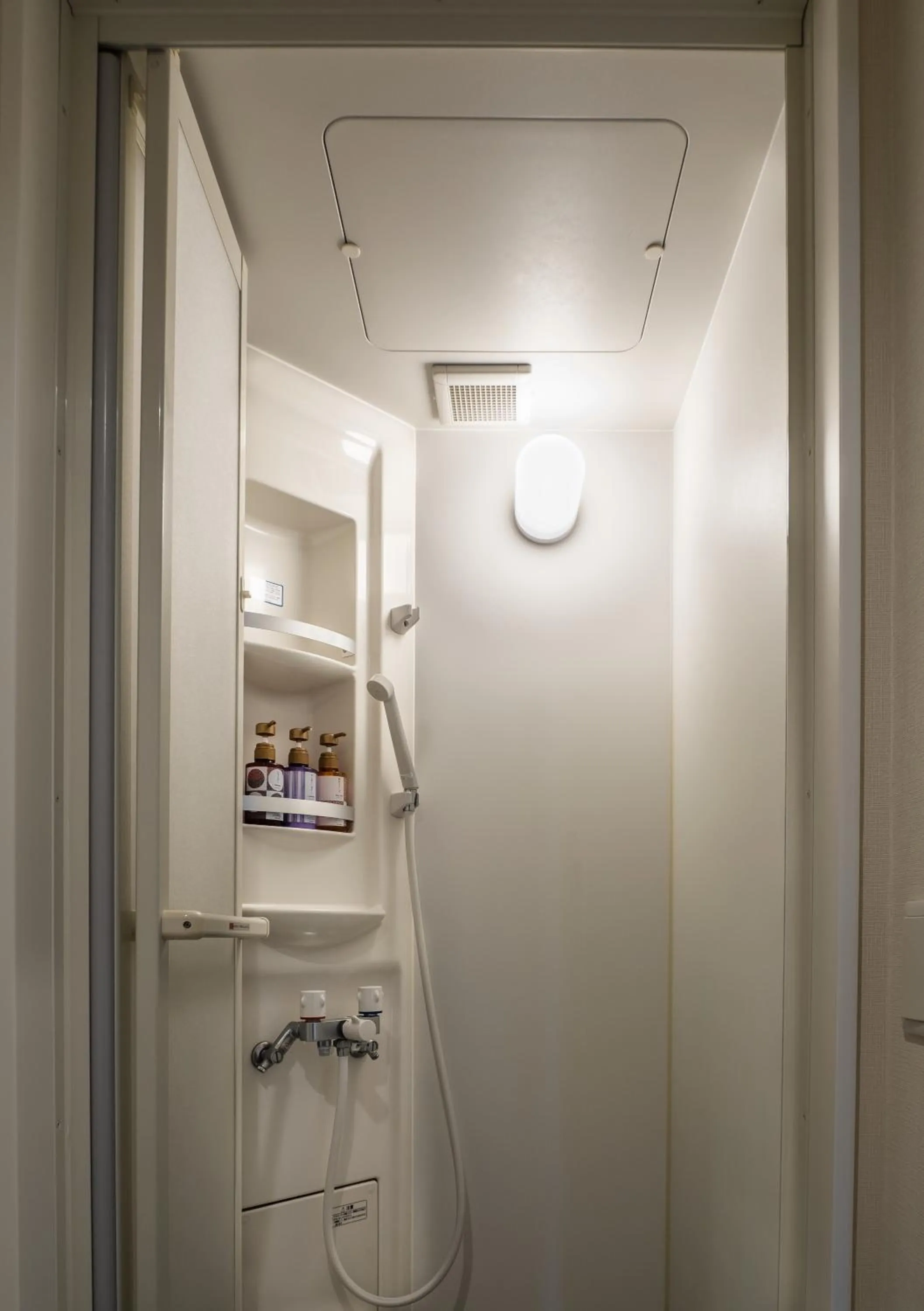 Shower in My Ecolodge